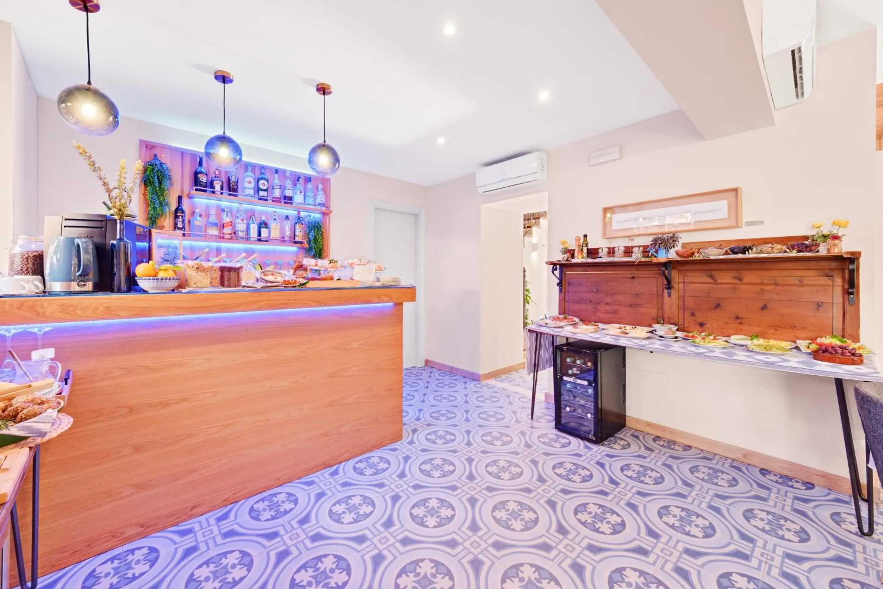 Lounge or bar in Es Corte Vell - Adults Only Lounge or bar in Es Corte Vell - Adults Only