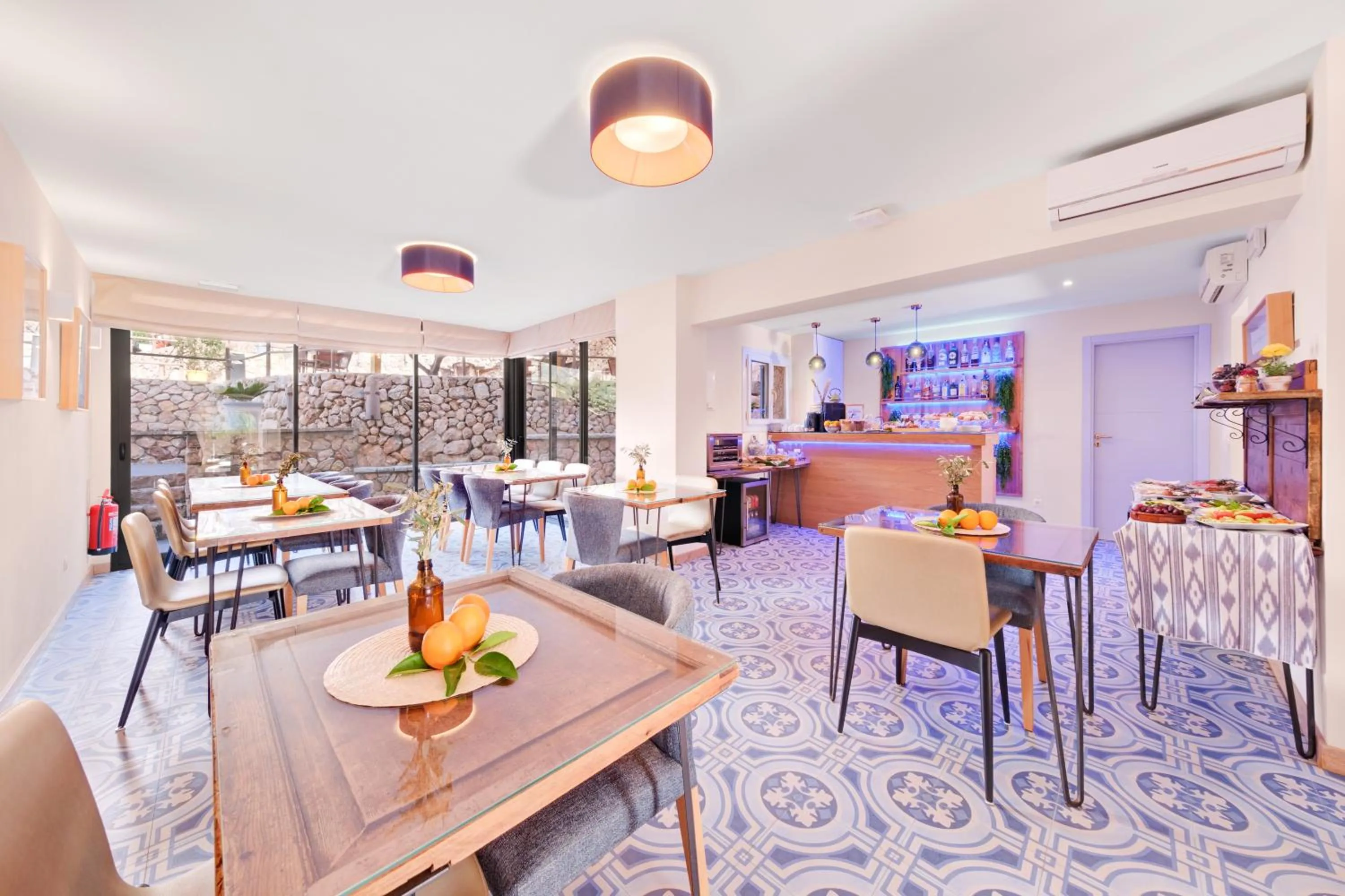 Restaurant/places to eat in Es Corte Vell - Adults Only