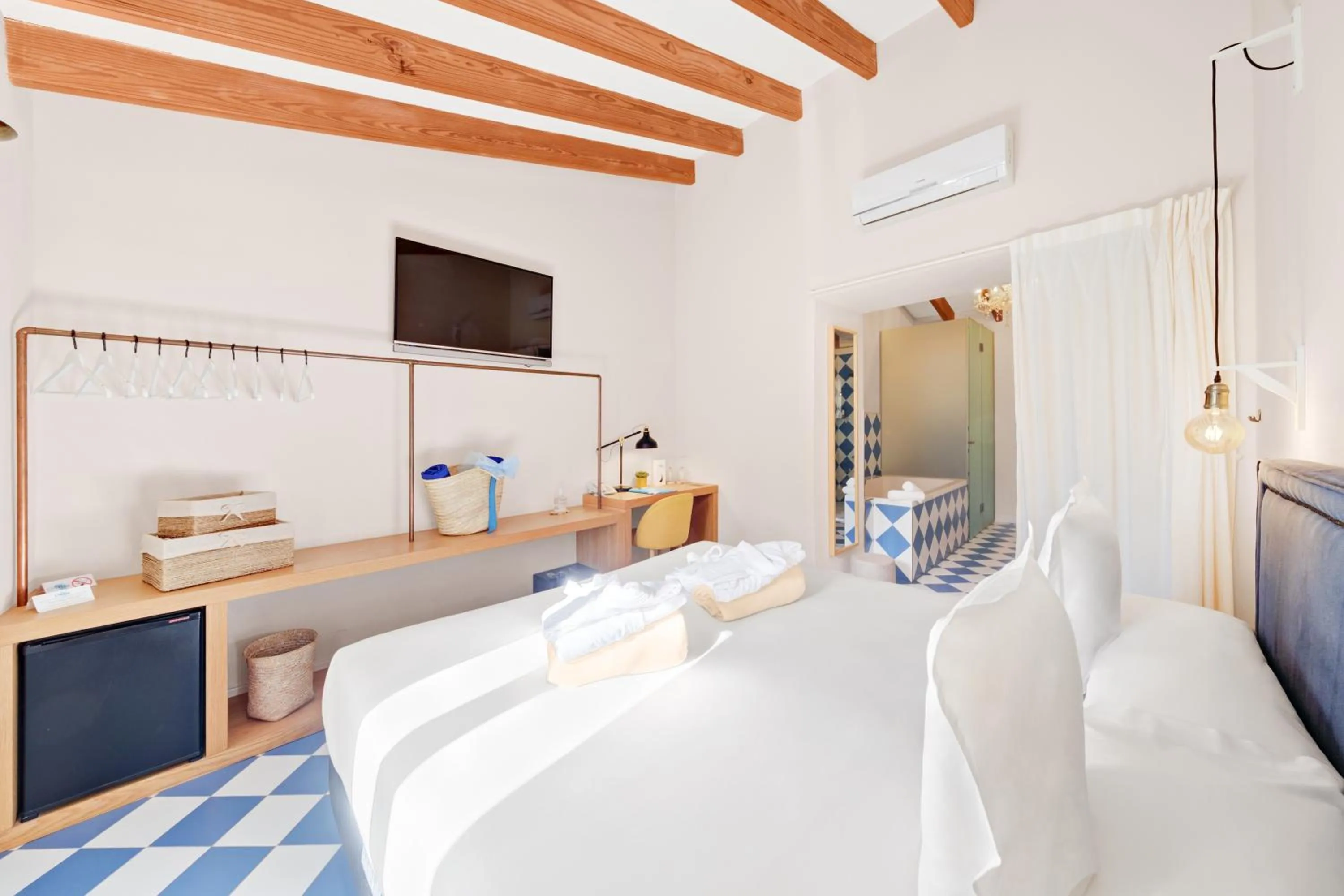 Bed in Es Corte Vell - Adults Only