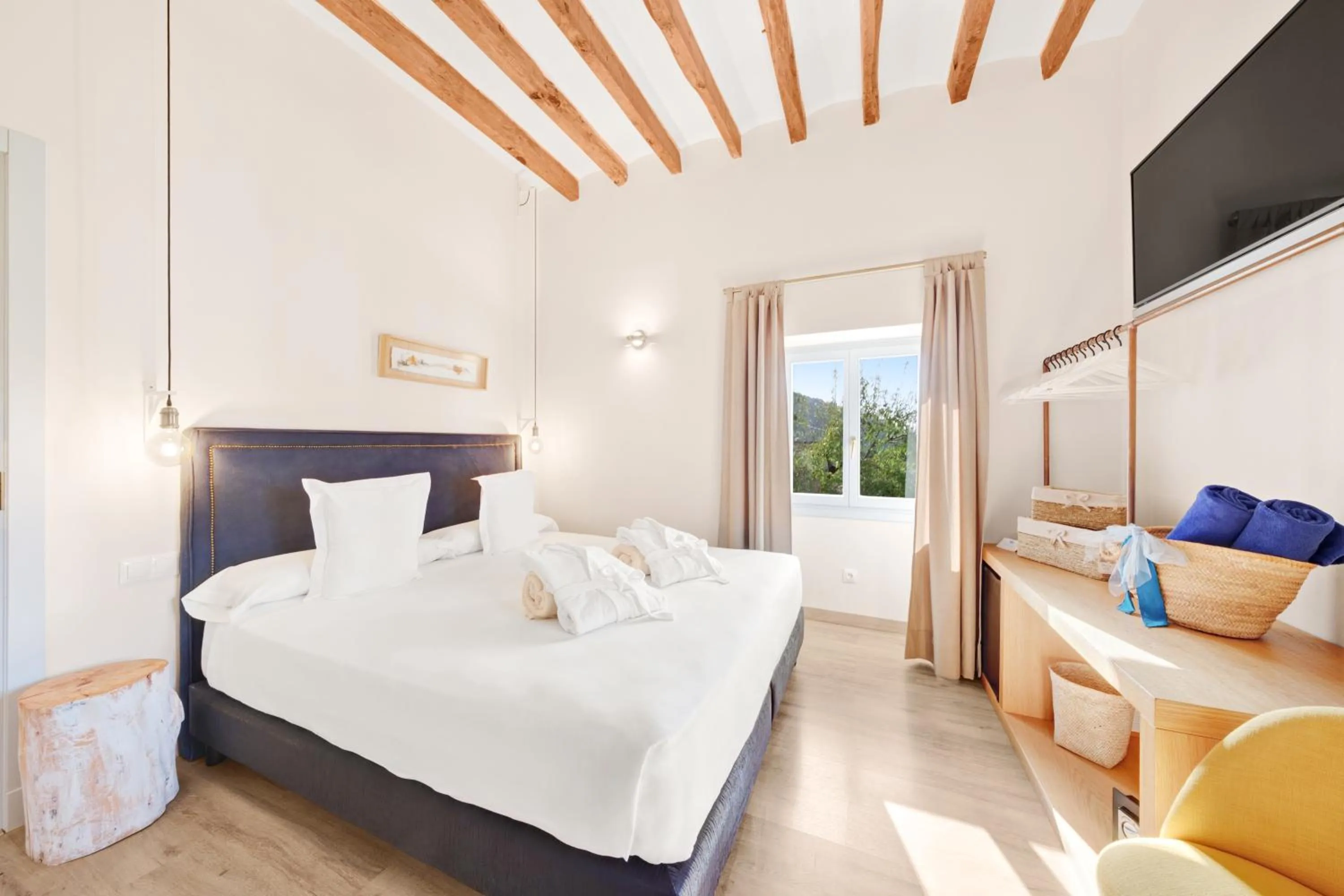 Bed in Es Corte Vell - Adults Only