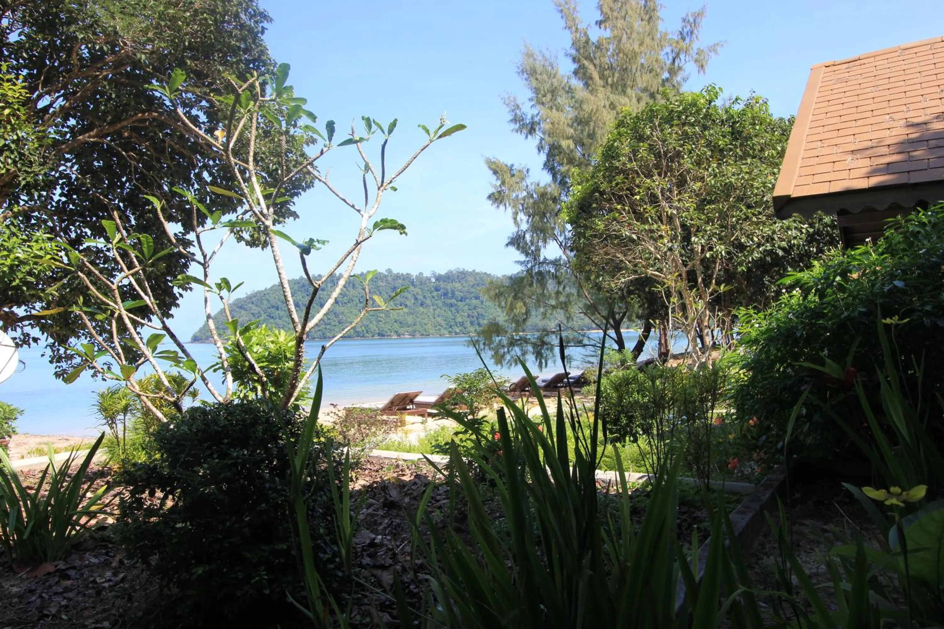 Beach in Heaven Beach Resort & Art