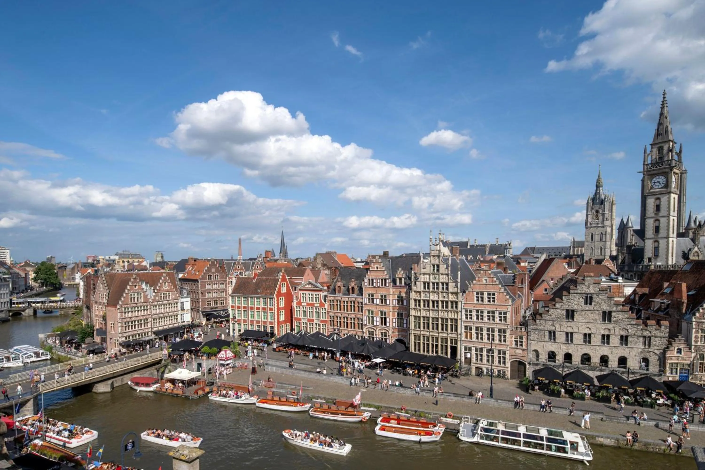 Property building in Ghent Marriott Hotel