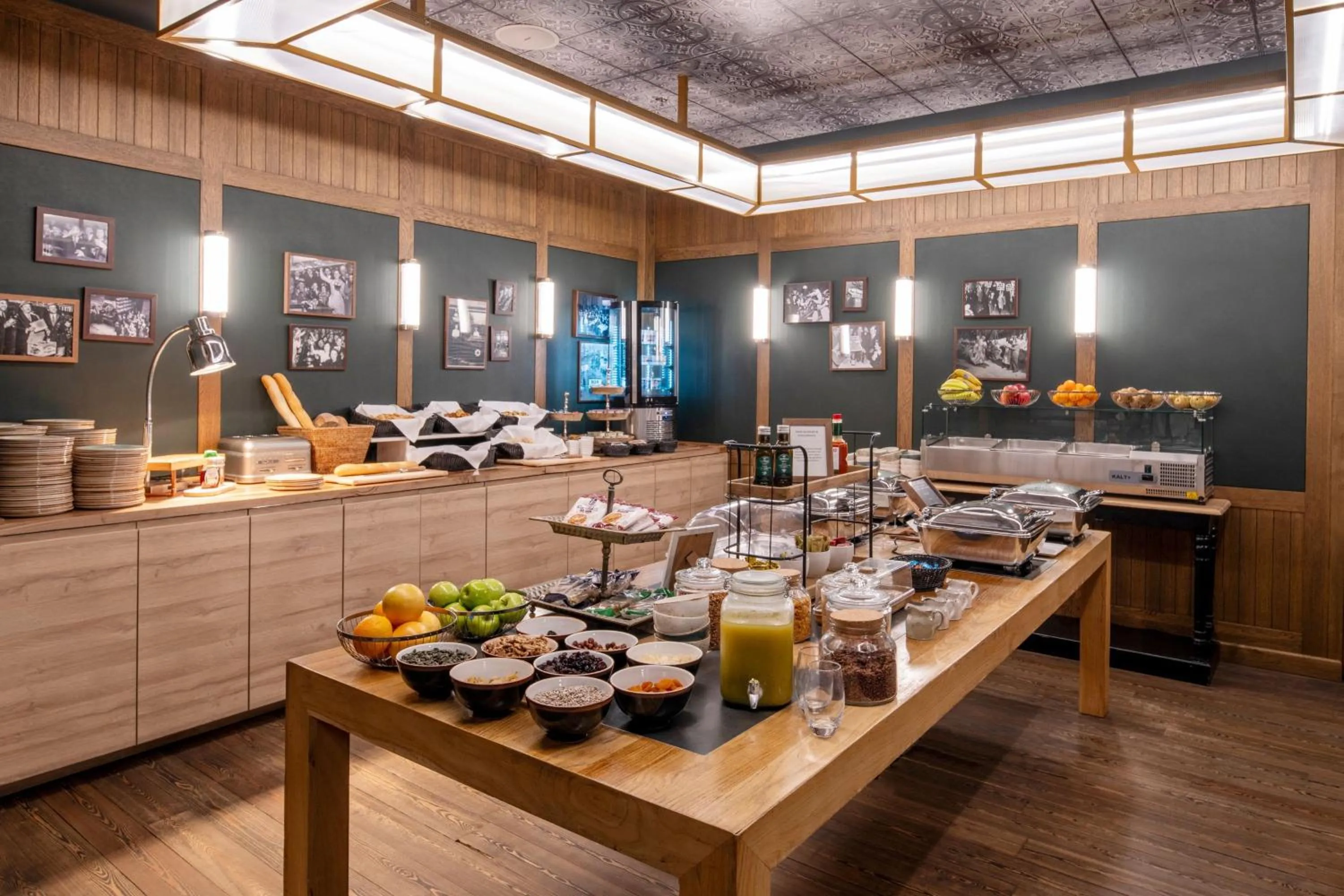 Breakfast in Ghent Marriott Hotel