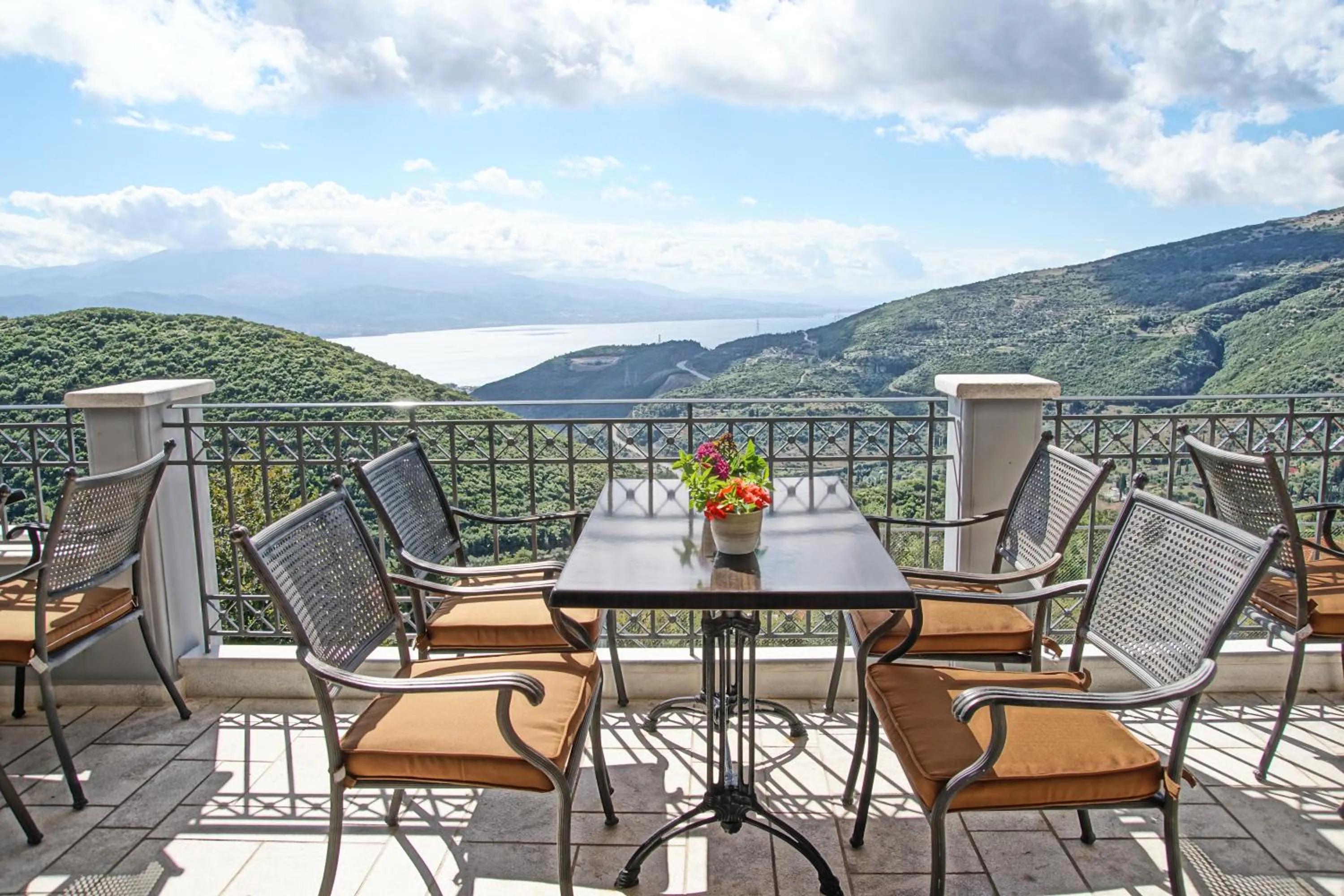 Patio in Treanto Nafpaktos Boutique Hotel