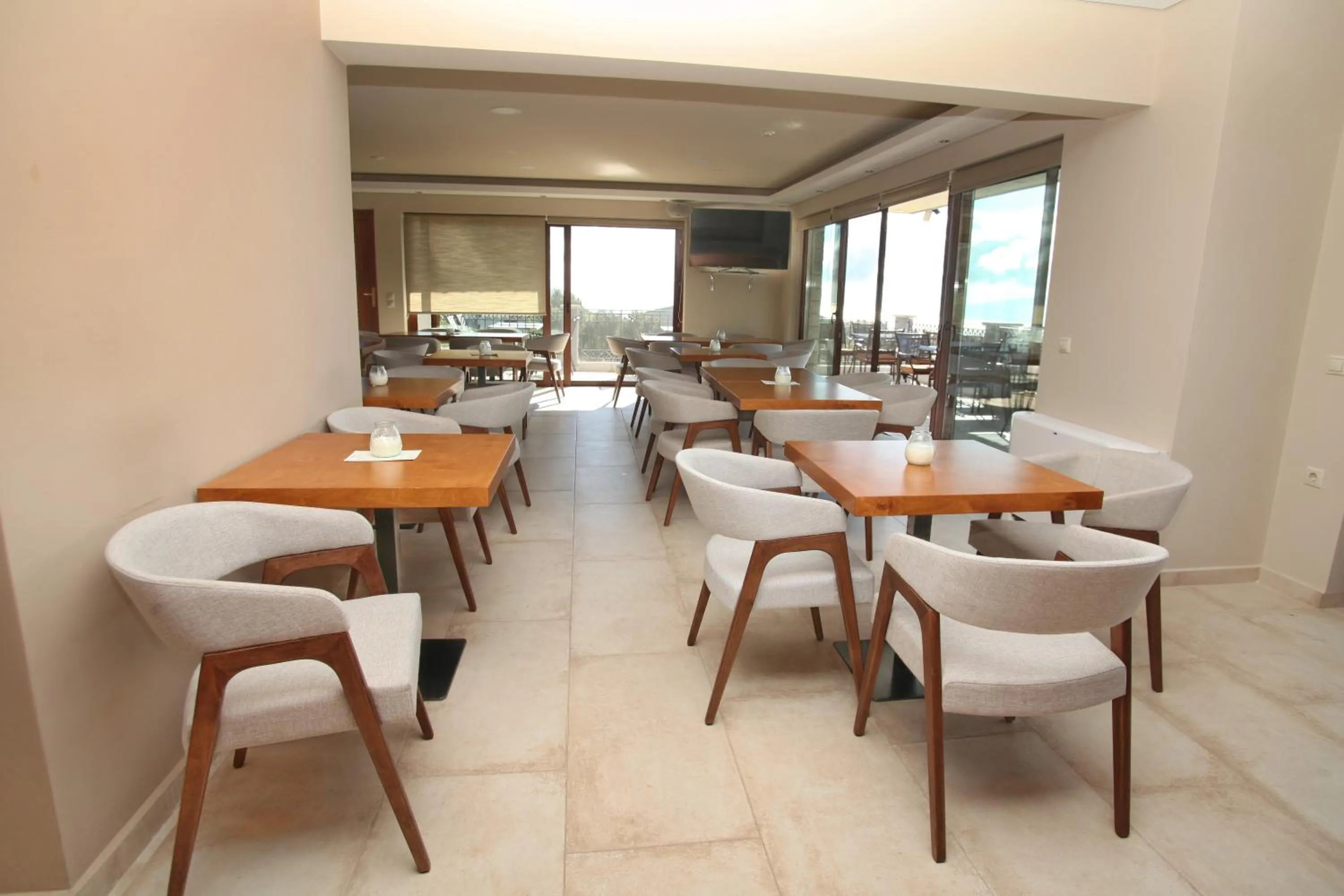 Restaurant/places to eat in Treanto Nafpaktos Boutique Hotel