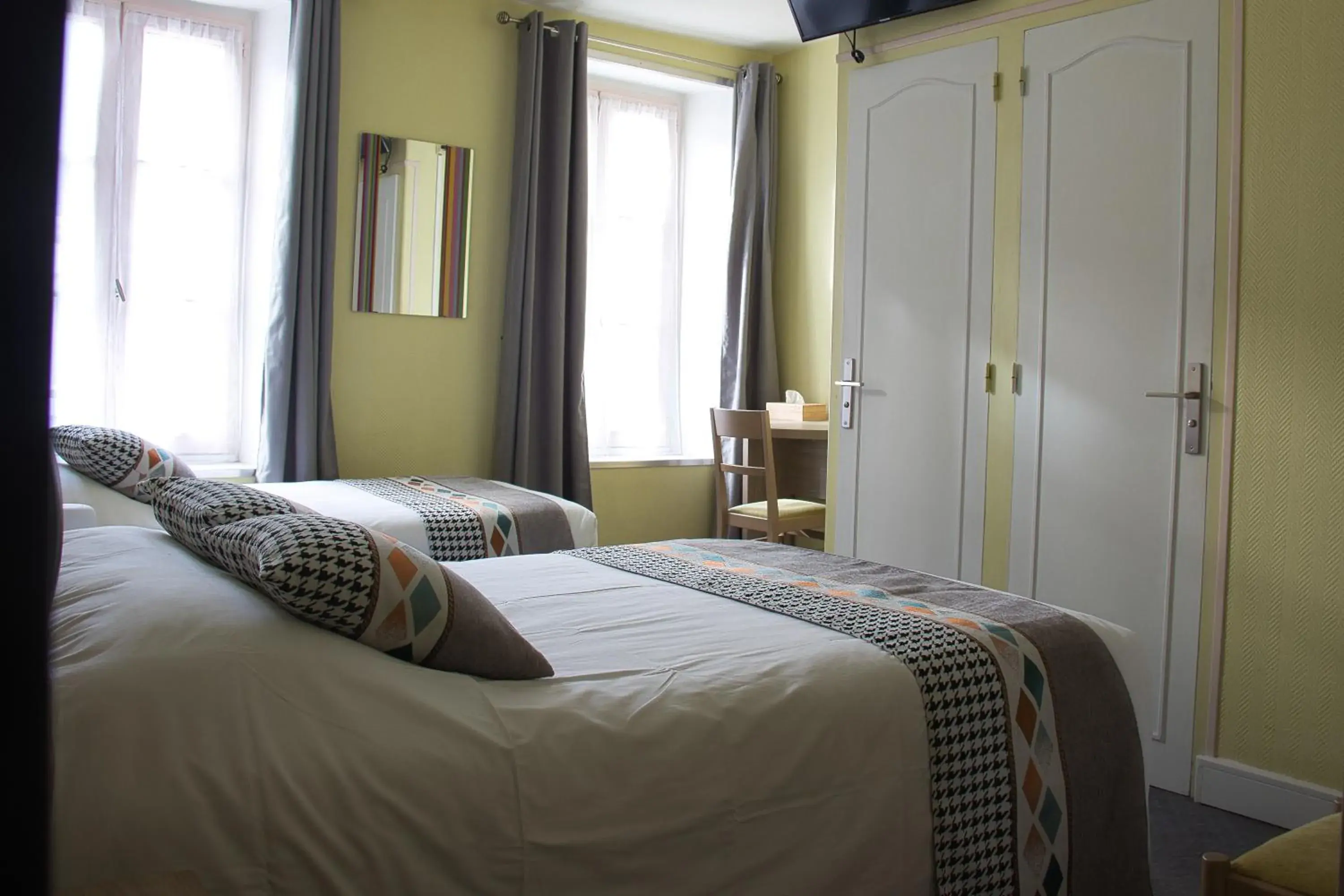 Bedroom, Bed in Cit'Hotel Hôtel Beauséjour Bedroom, Bed in Cit'Hotel Hôtel Beauséjour