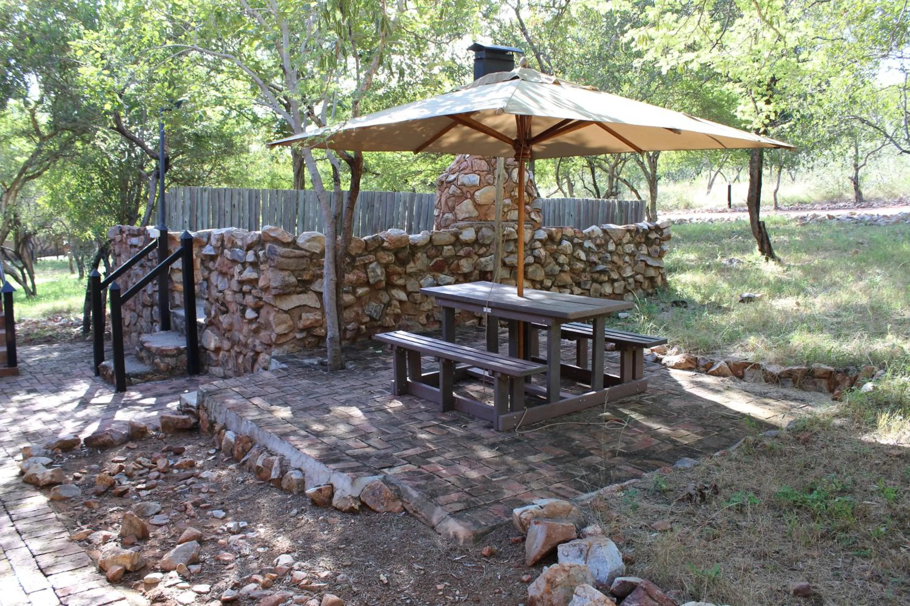 Garden in Thabaledi Game Lodge