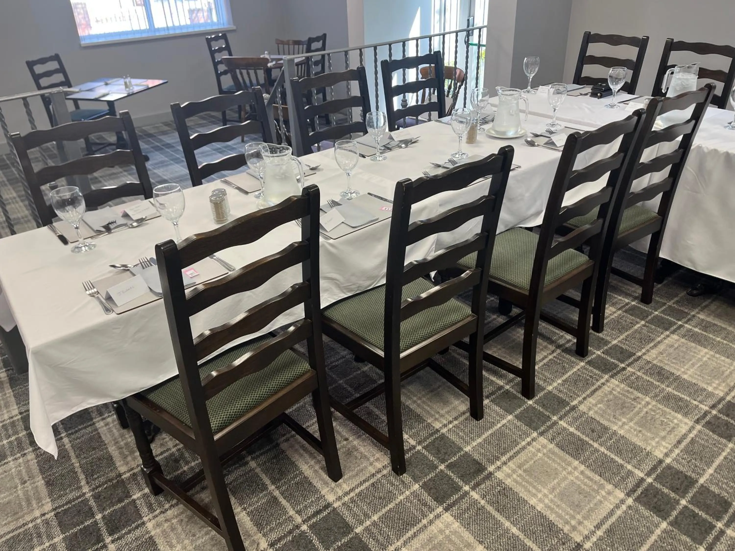 Dinner in Harleys Inn