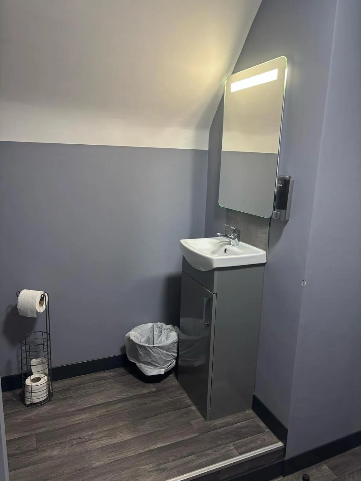 Bathroom in Harleys Inn