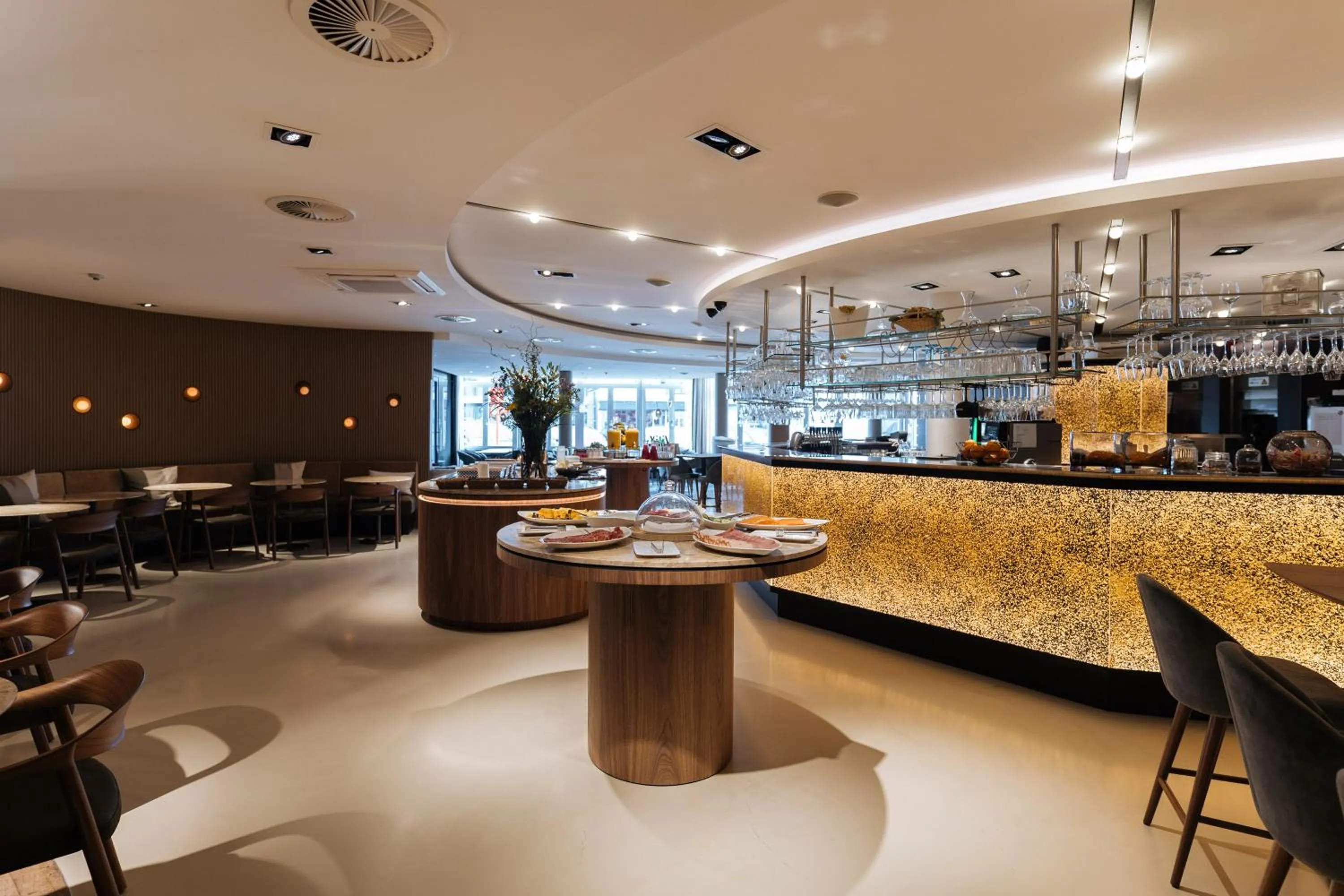 Breakfast in Cosmopolite Hotel Nieuwpoort-Bad