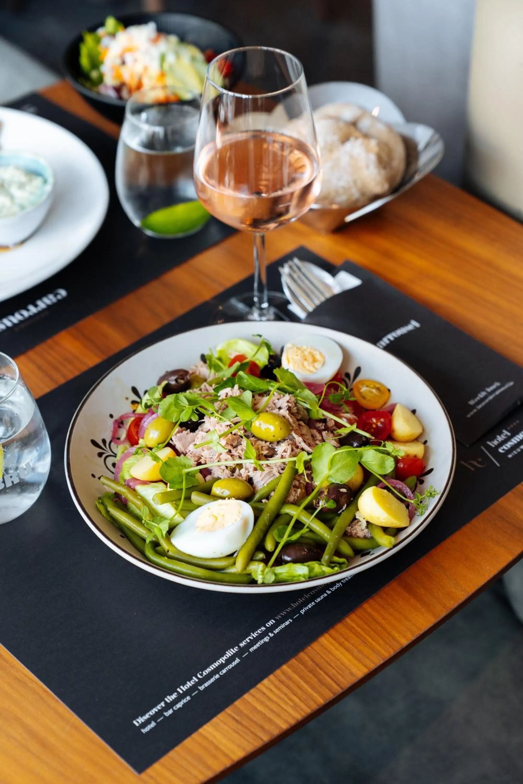 Food in Cosmopolite Hotel Nieuwpoort-Bad