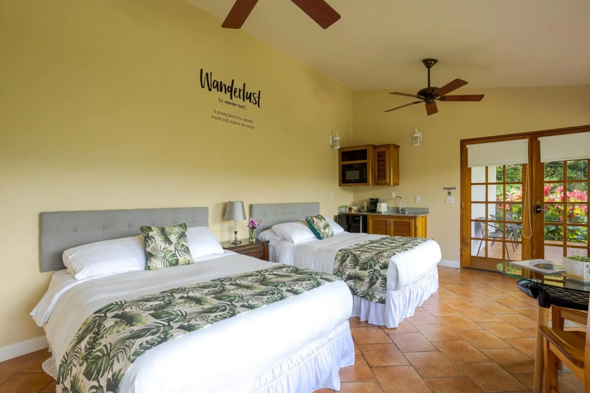 Bed in Coffee Estate Inn