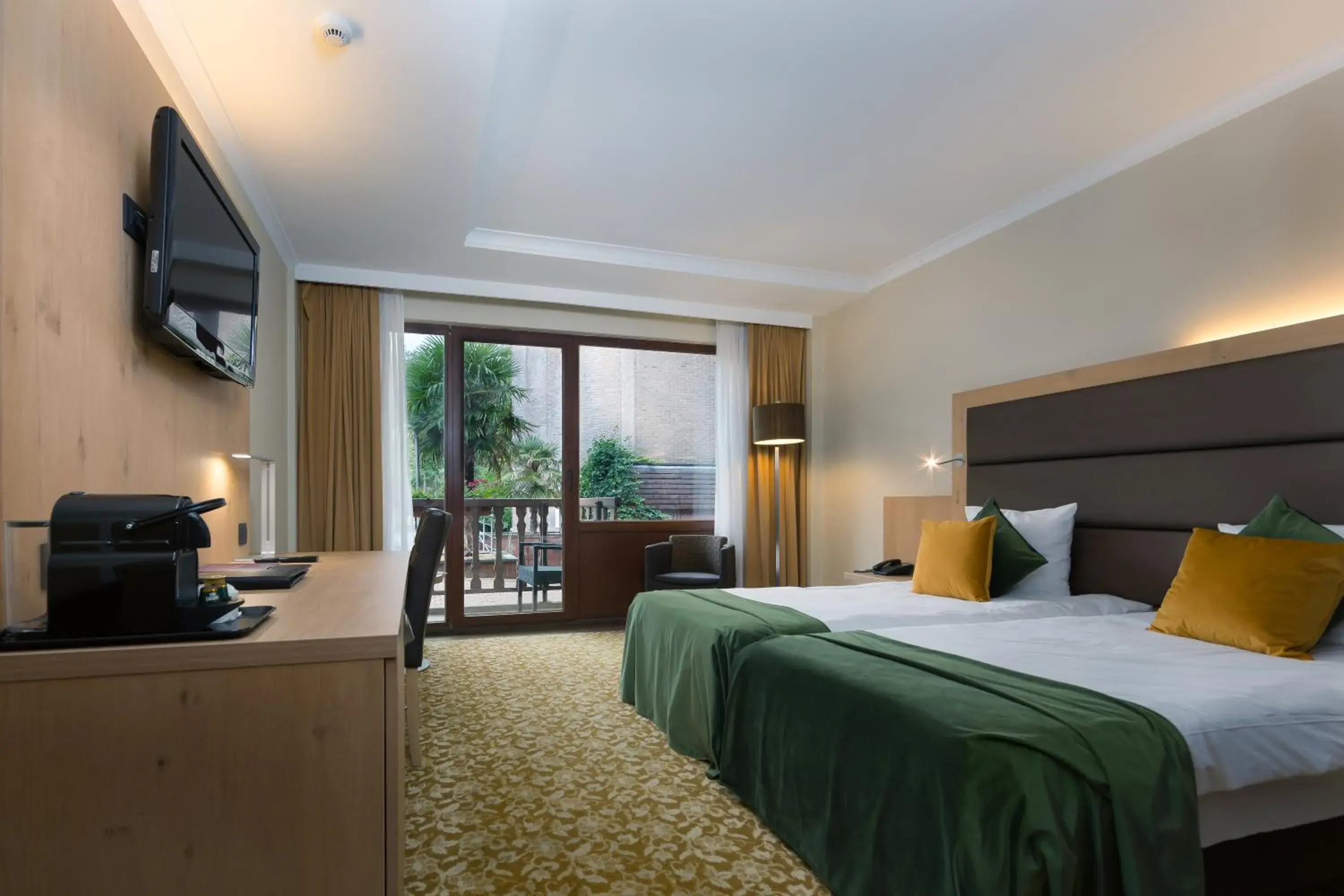 Economy Twin Room in Hotel Restaurant Van Der Valk Nivelles-Sud Economy Twin Room in Hotel Restaurant Van Der Valk Nivelles-Sud