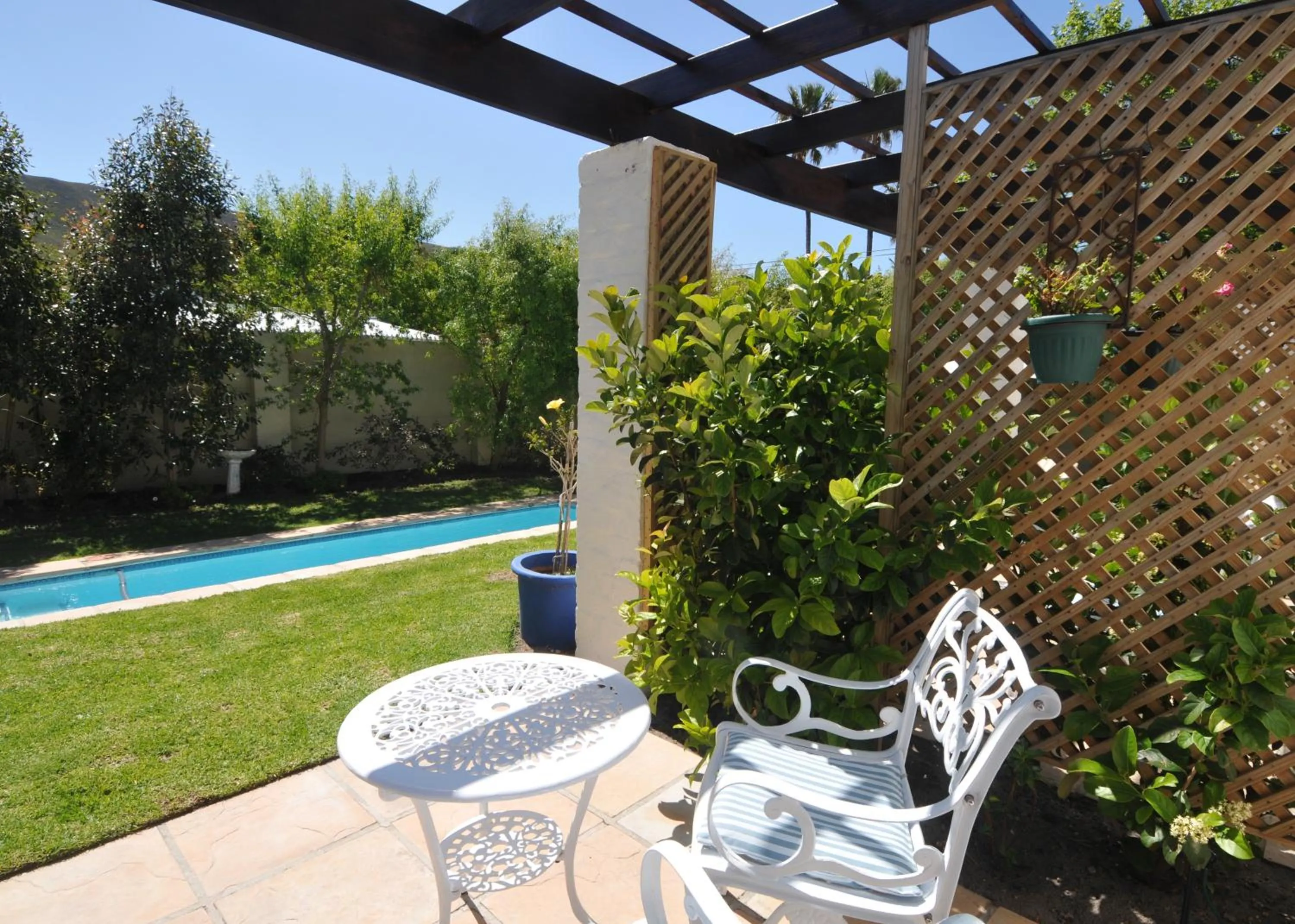 Patio in The Gables Hermanus