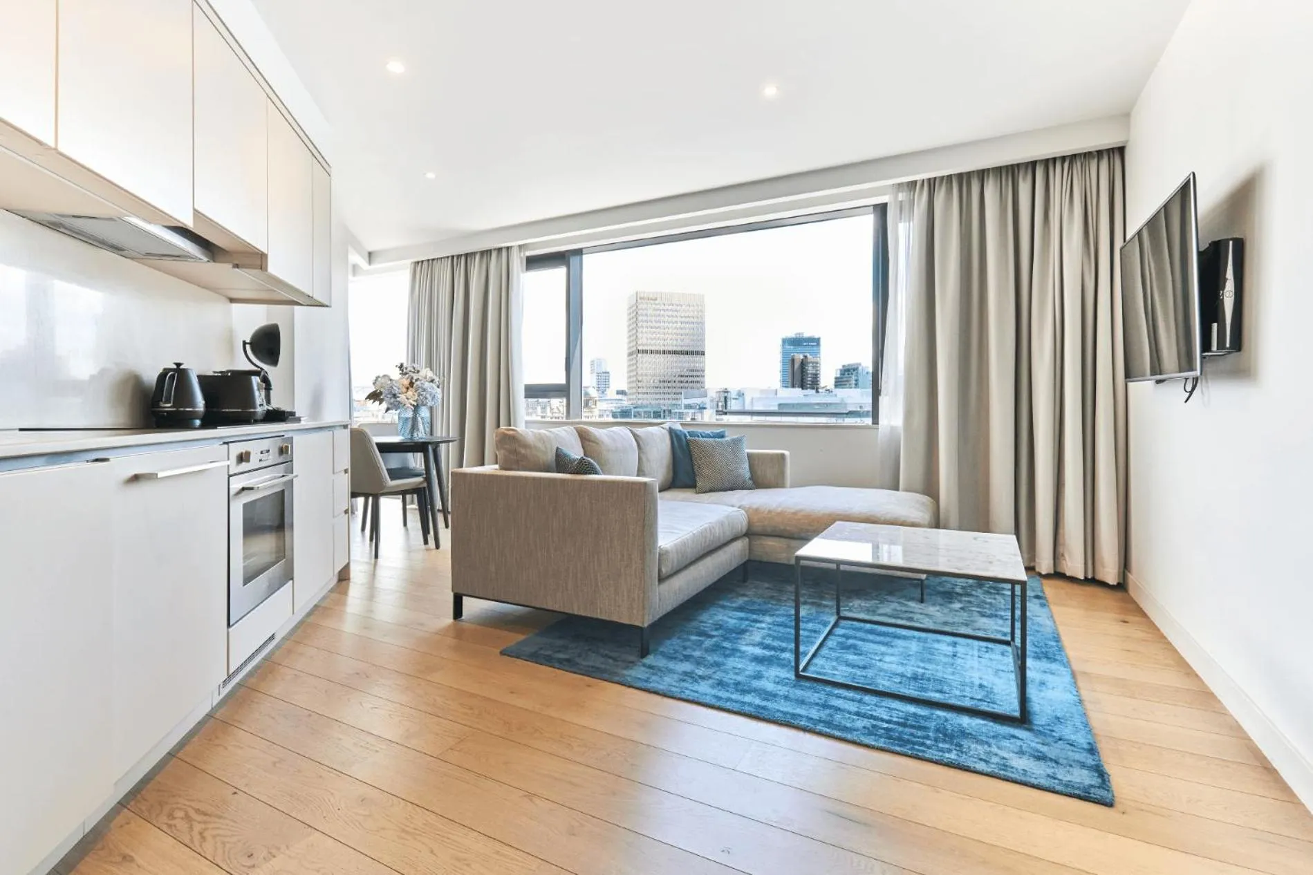 Living room in CitySuites Aparthotel