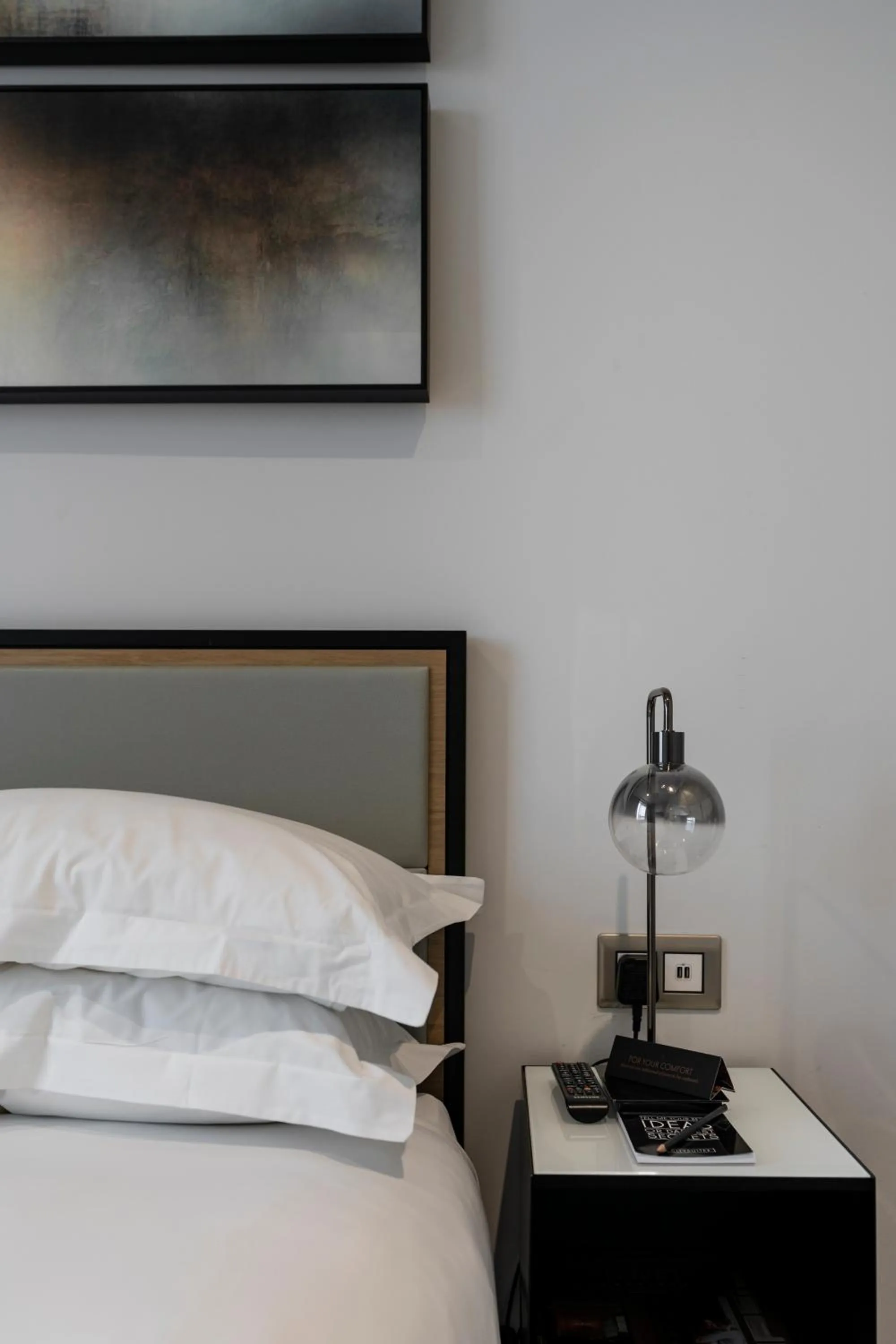 Property building, Bed in CitySuites Aparthotel