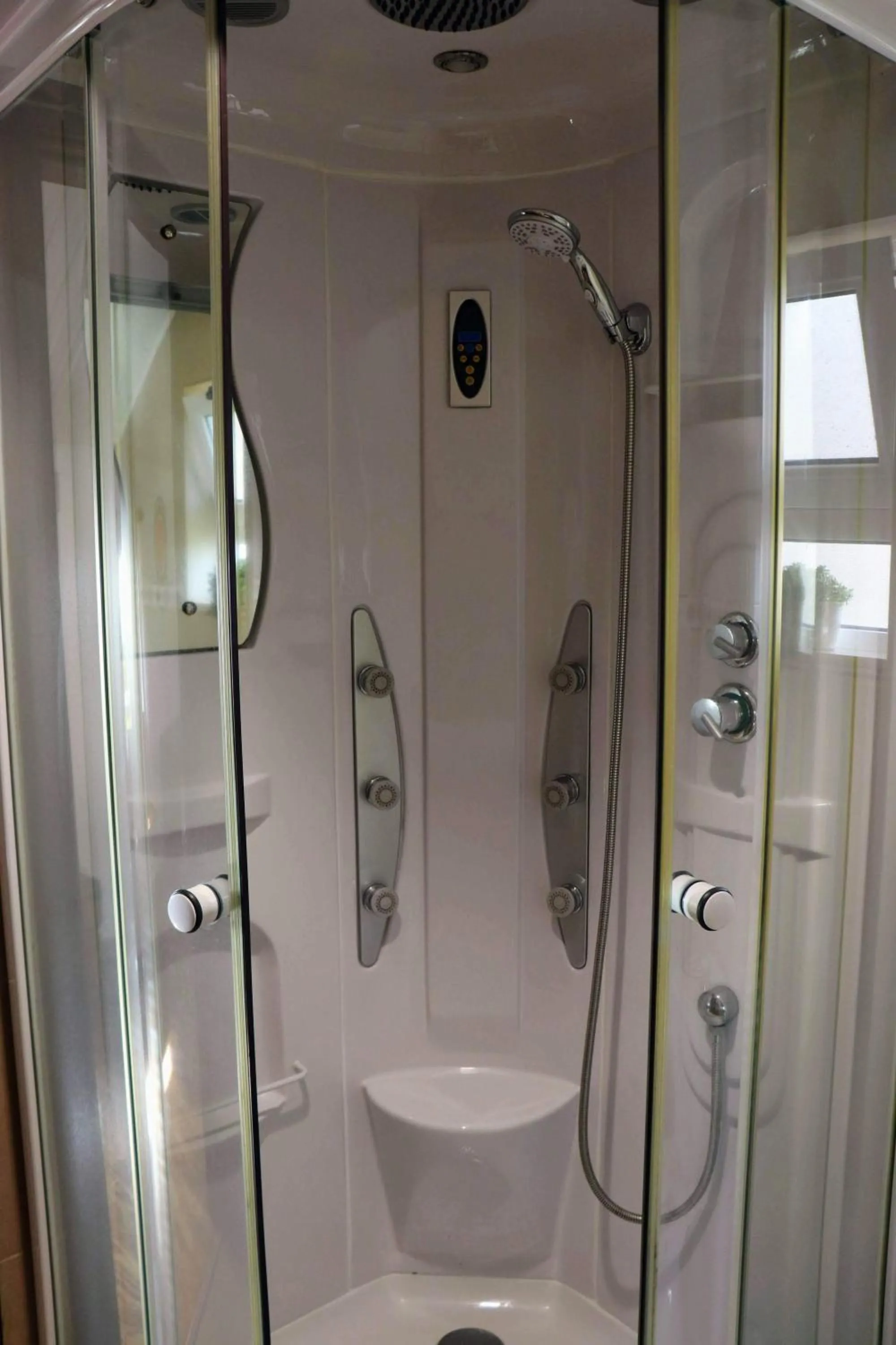 Shower in Quinta Terezinha