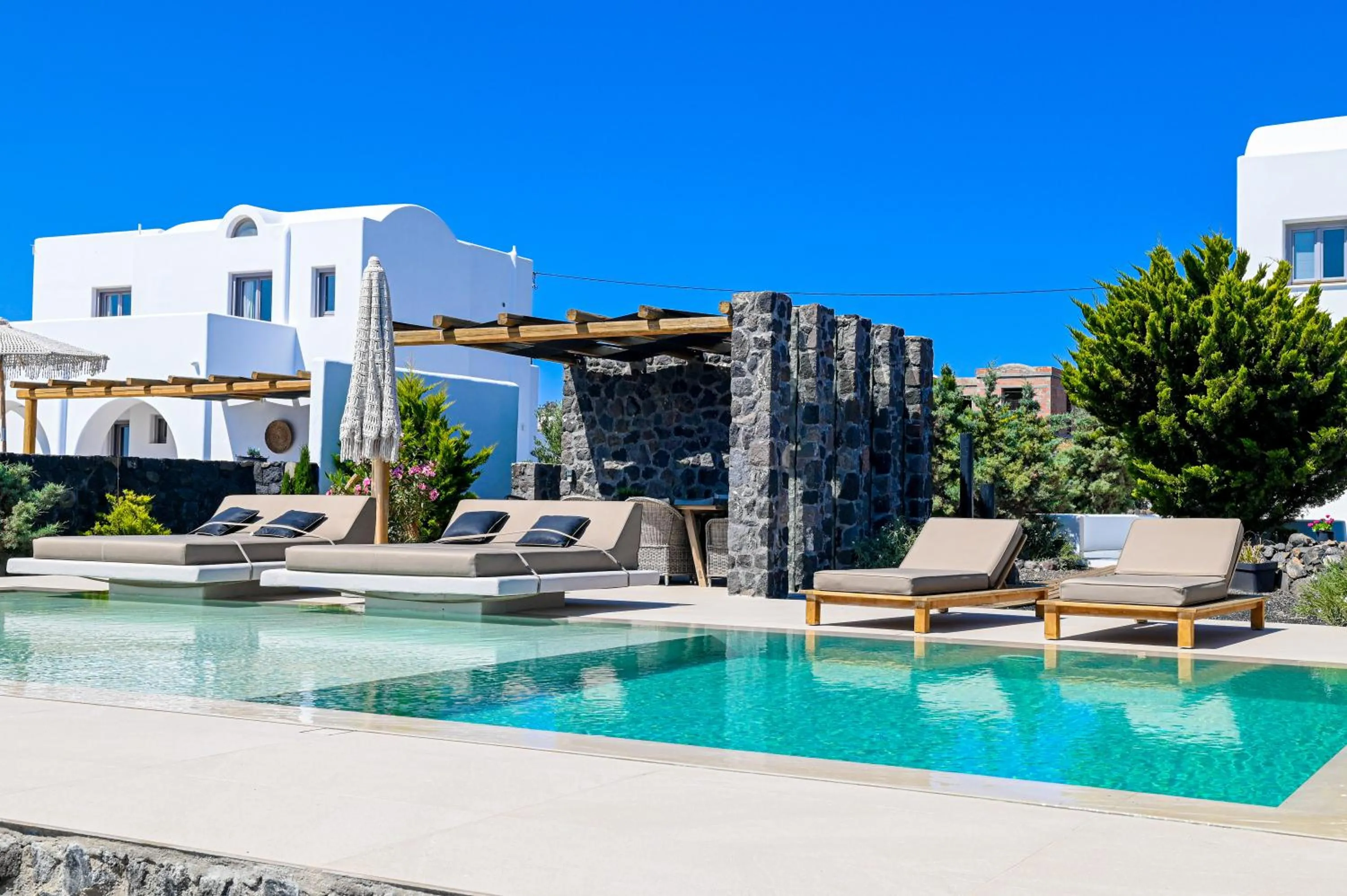 Swimming pool in Saint Apostles Villas