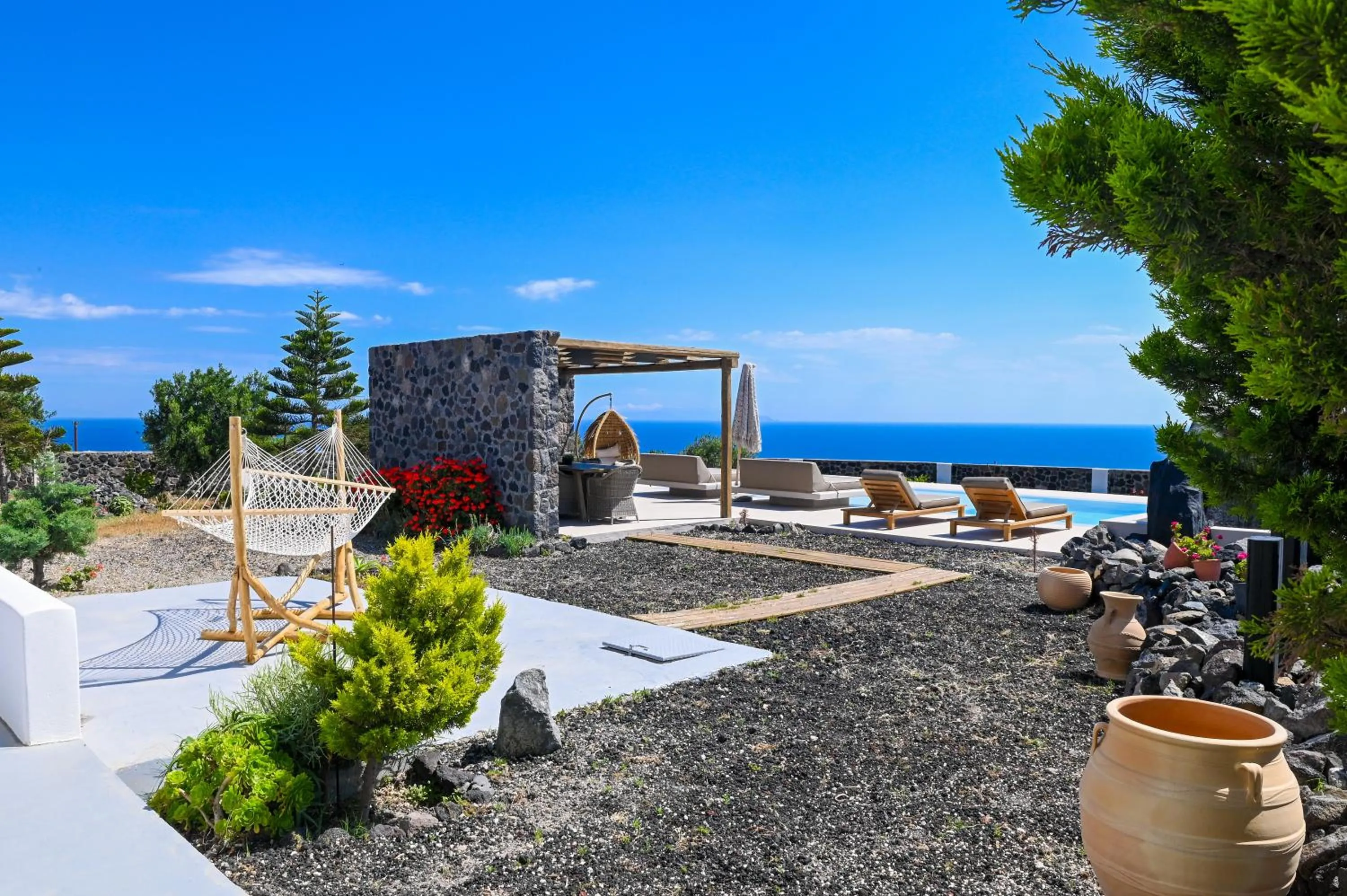 Garden in Saint Apostles Villas