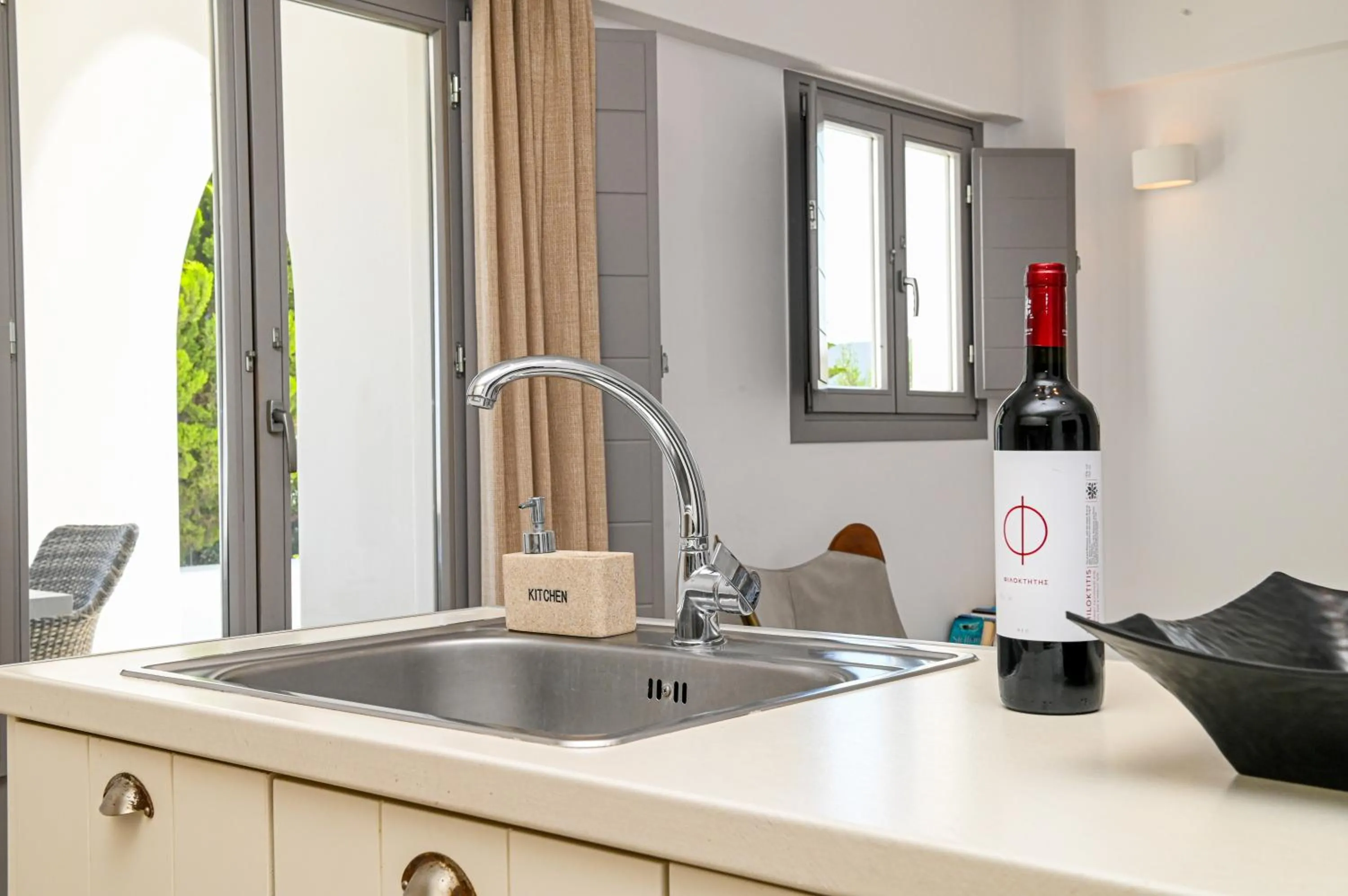 Kitchen or kitchenette in Saint Apostles Villas