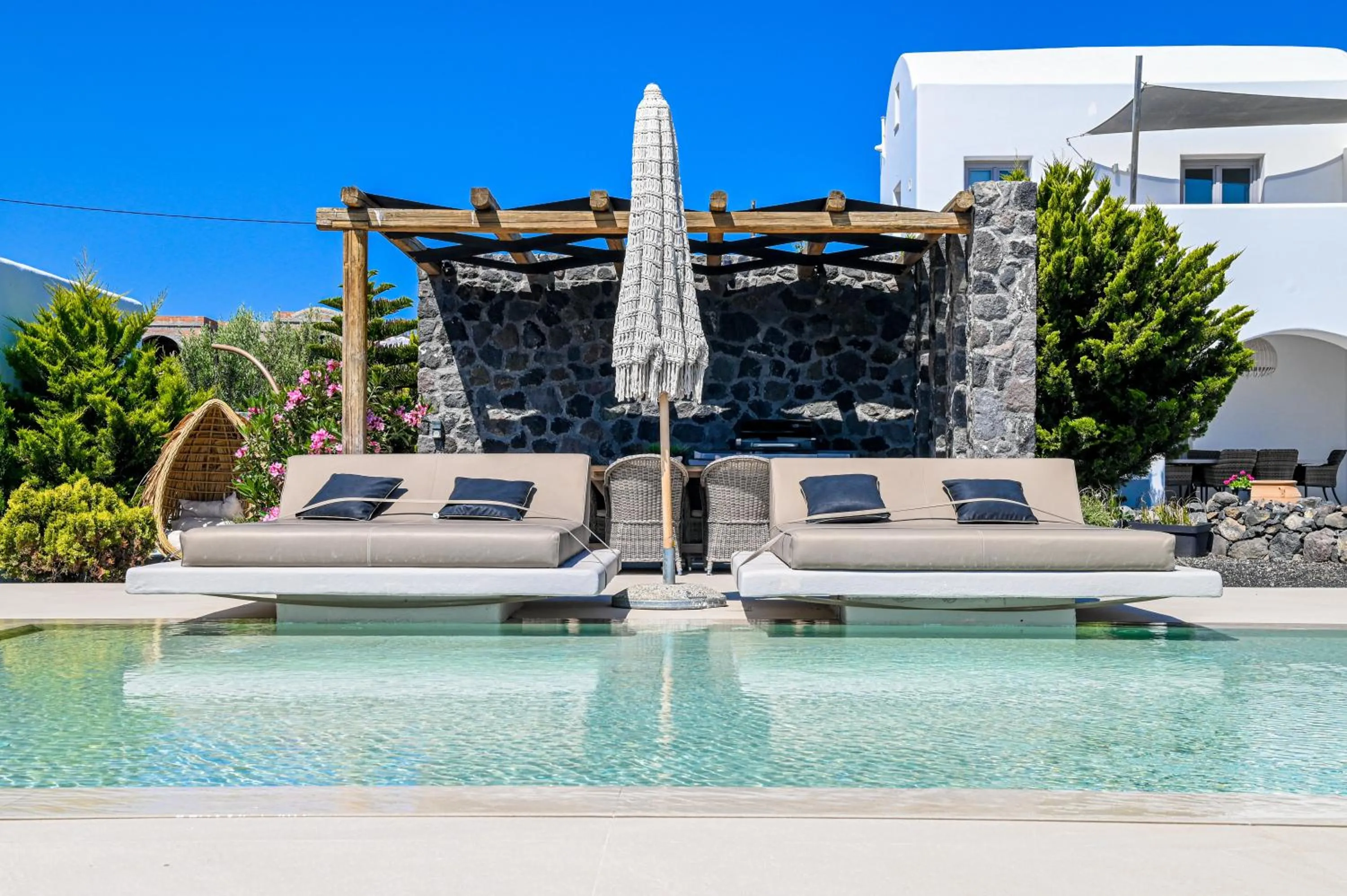 Swimming pool in Saint Apostles Villas