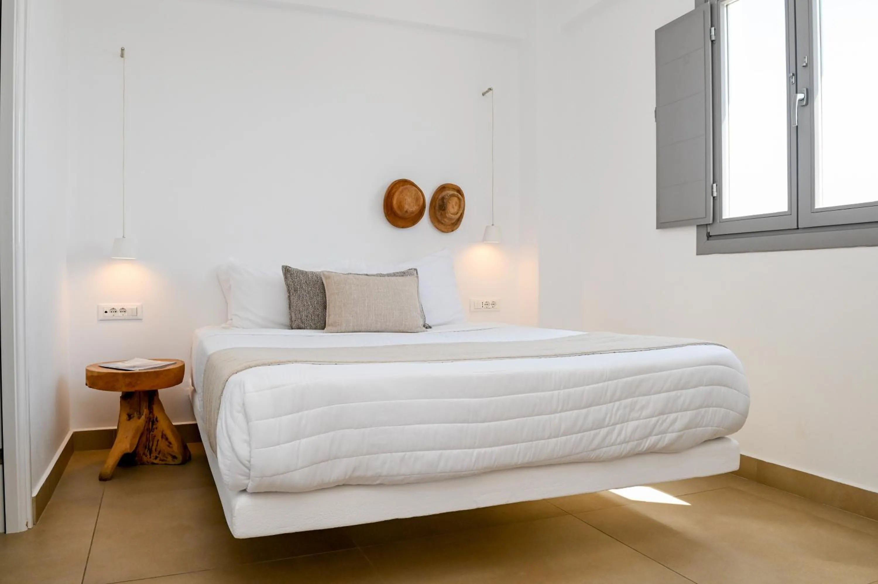 Bedroom, Bed in Saint Apostles Villas