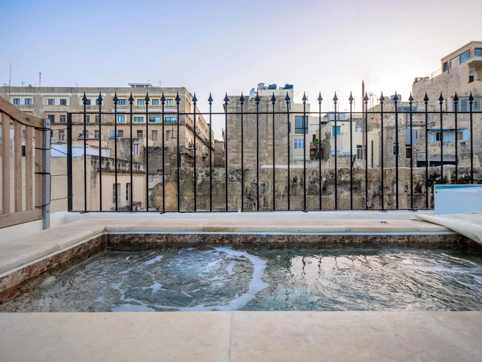 Valletta Kursara Port View
