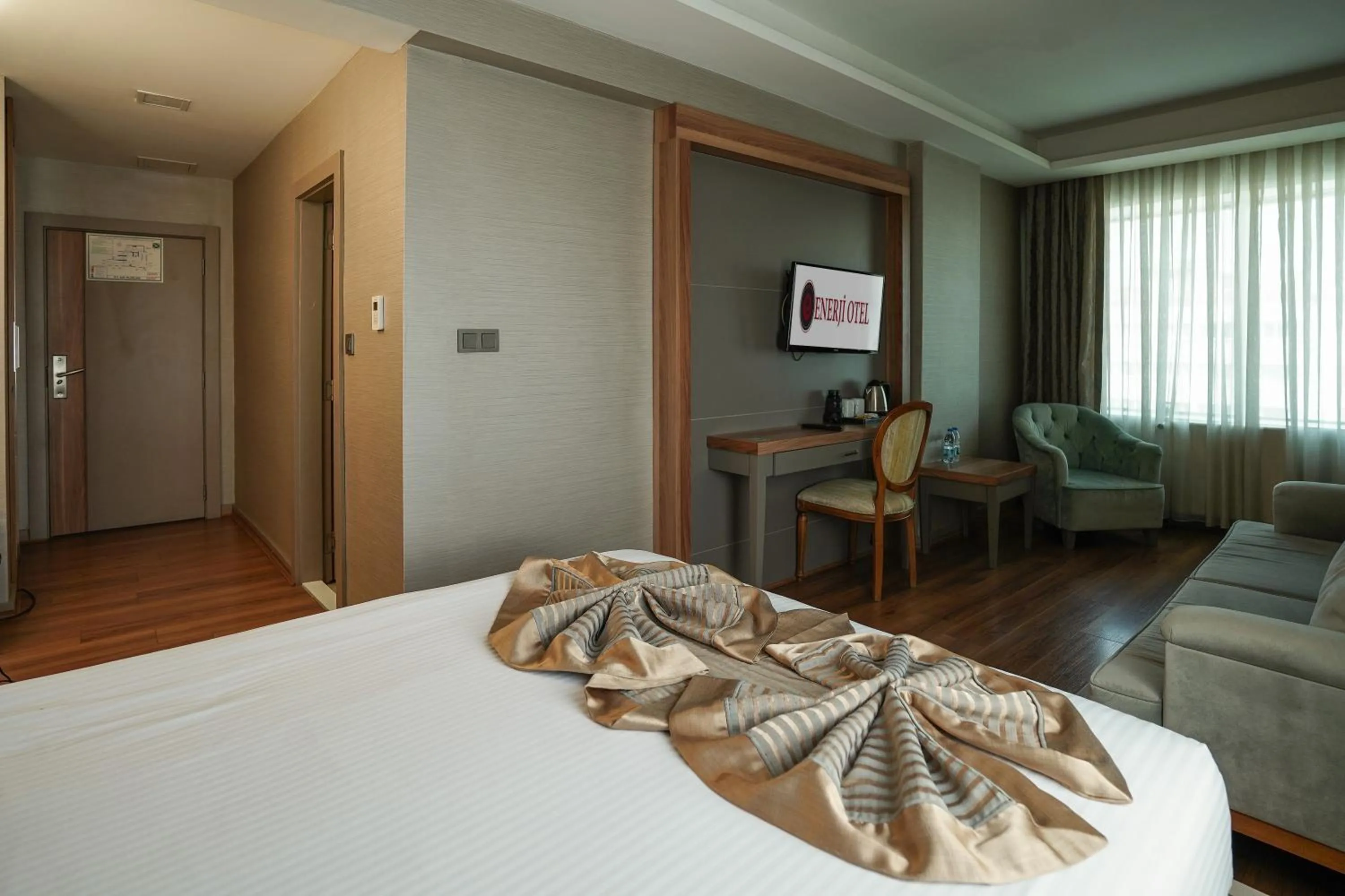 Bedroom, Bed in Enerji Otel