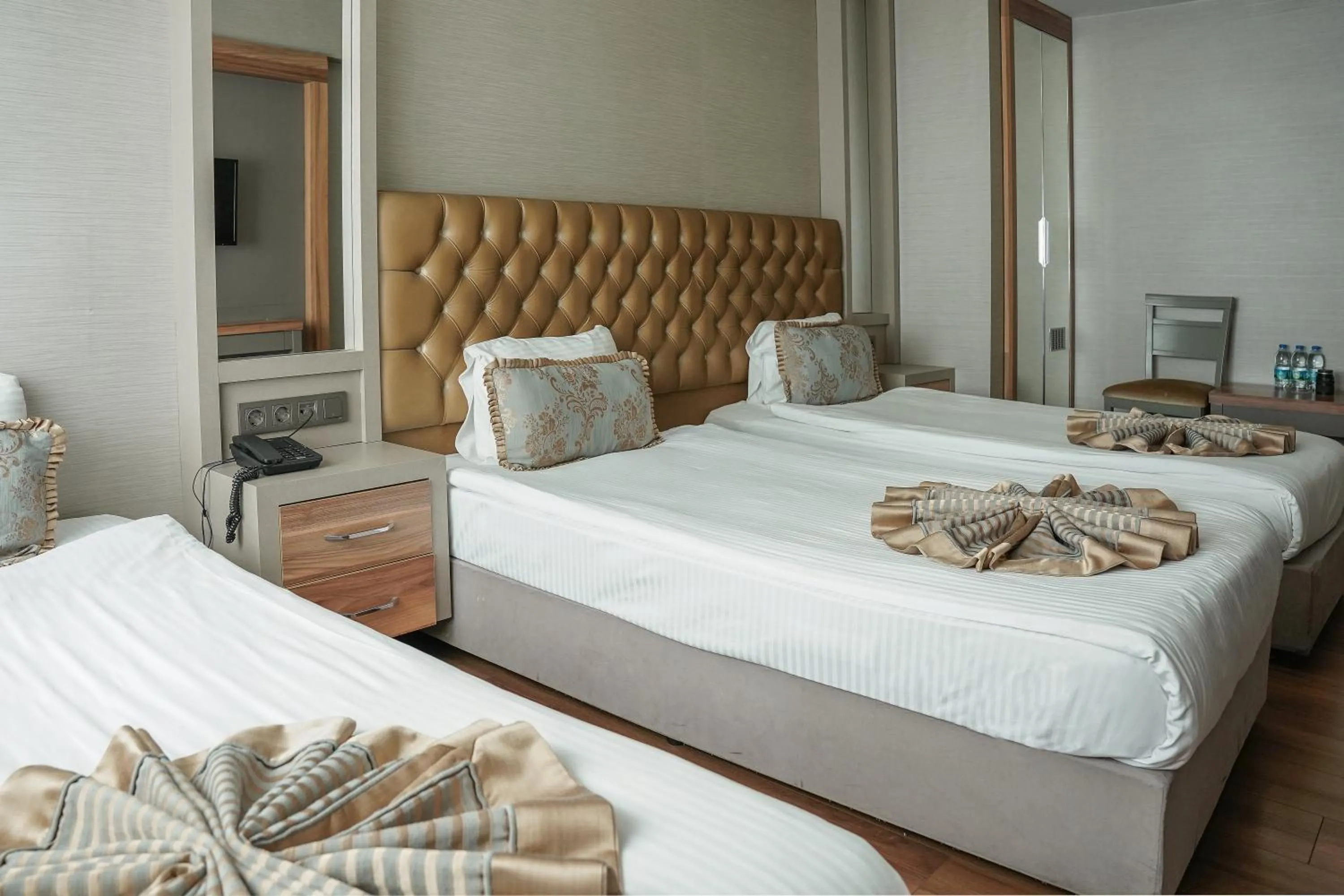 Bedroom, Bed in Enerji Otel