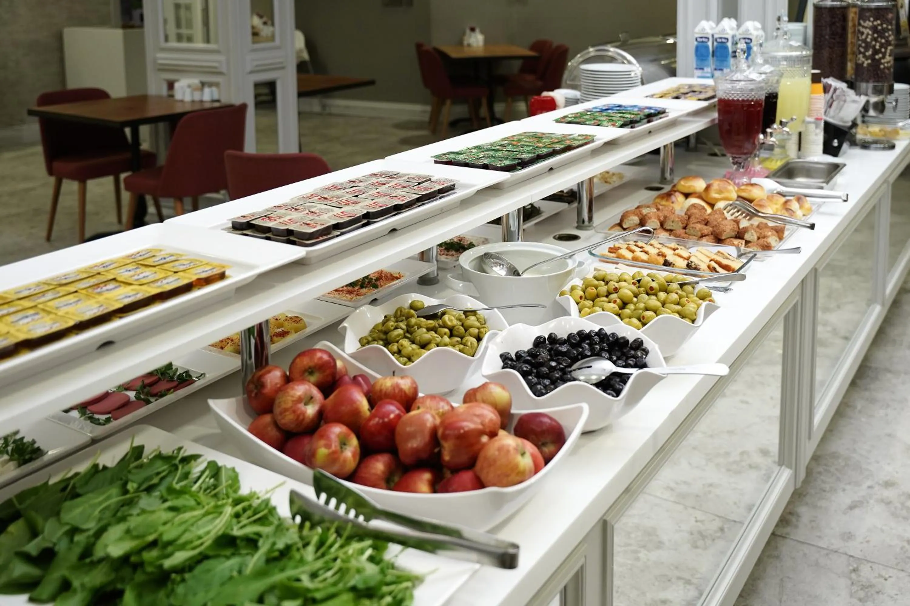 Buffet breakfast in Enerji Otel