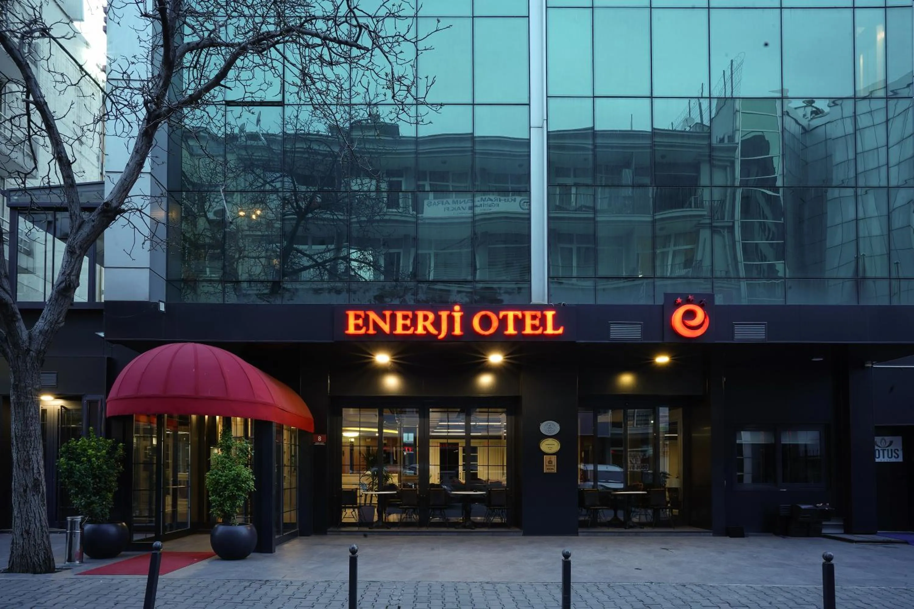 Property building in Enerji Otel
