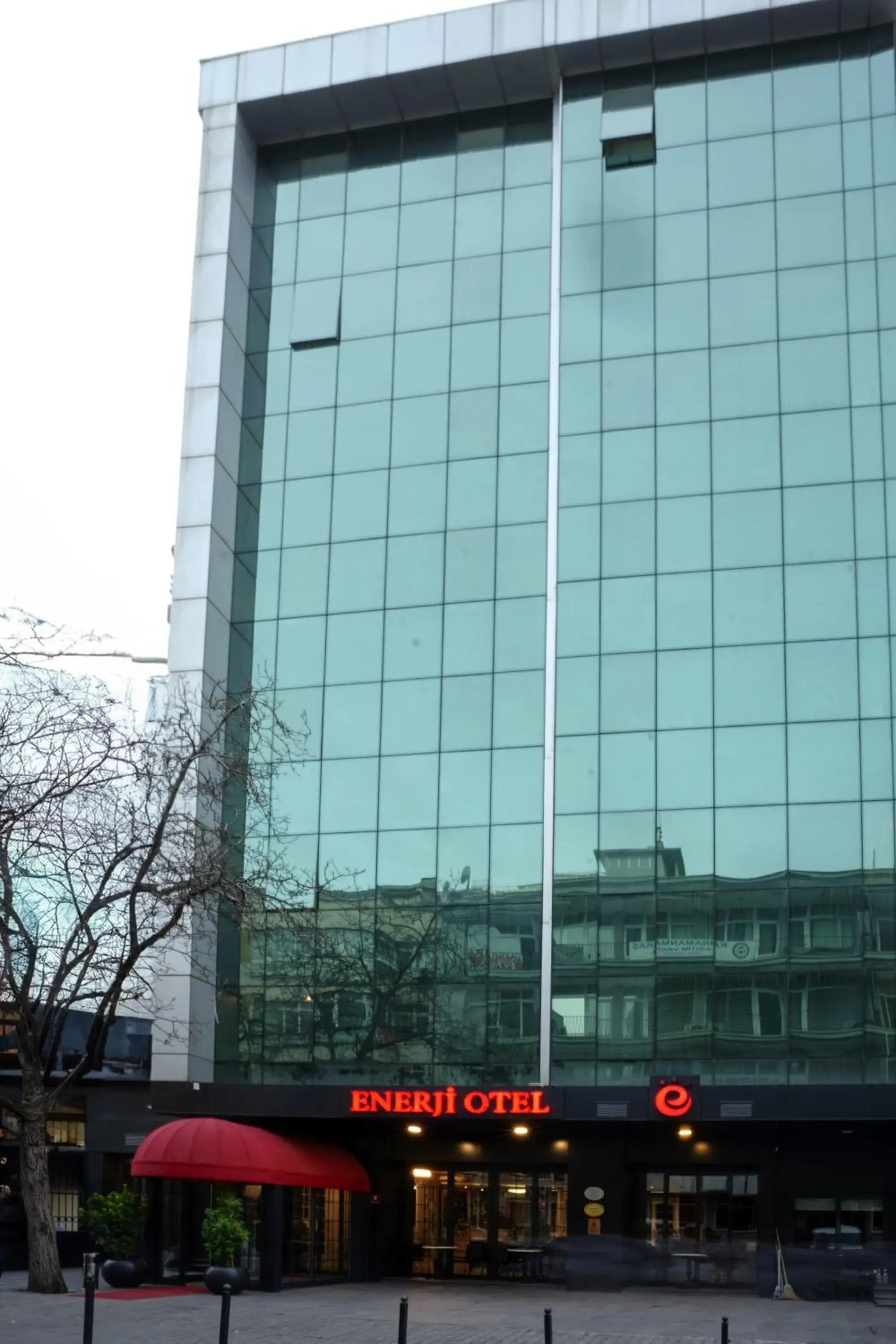 Property building in Enerji Otel Property building in Enerji Otel