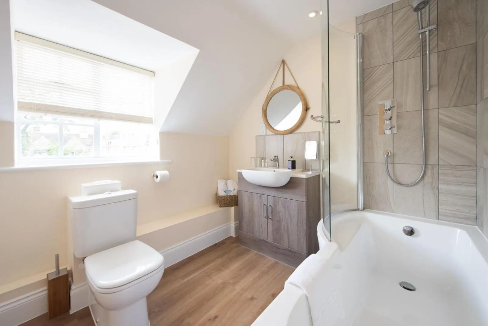 The Lodge at Broadway