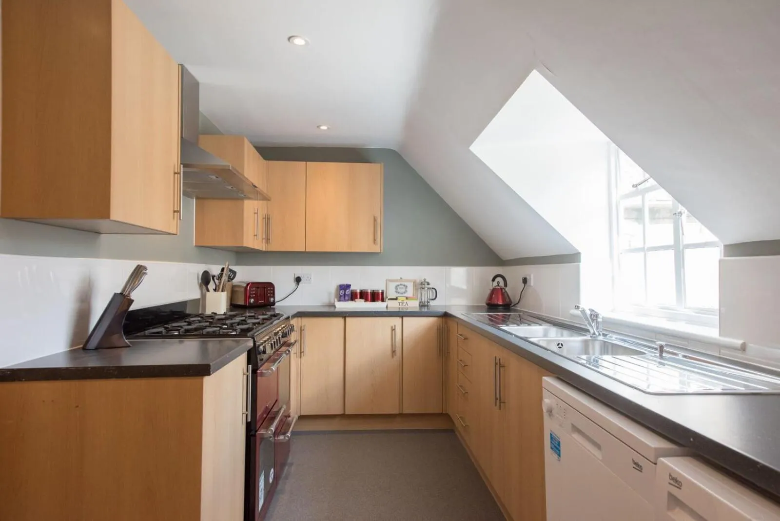 The Lodge at Broadway