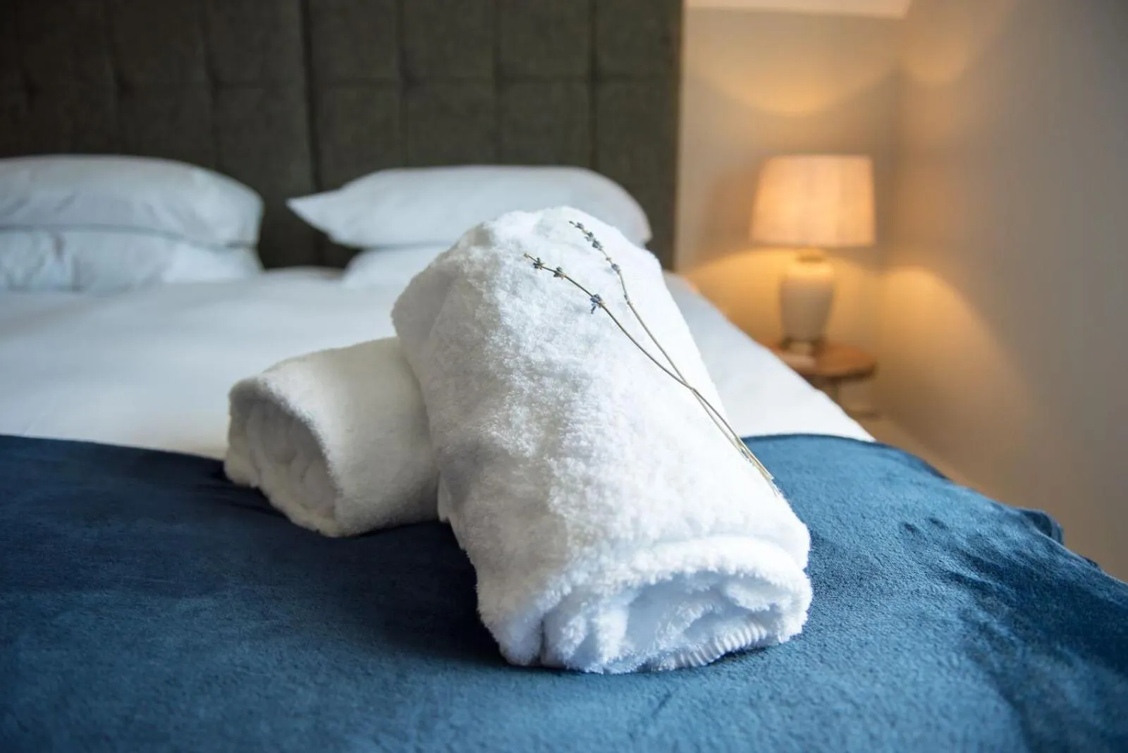 Bed in The Lodge at Broadway