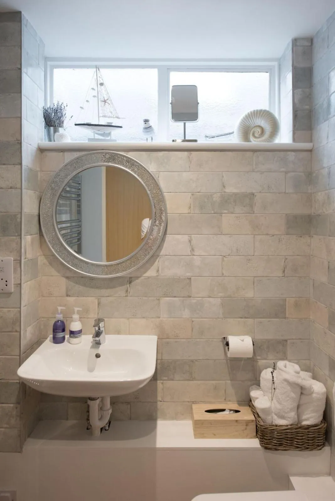 The Lodge at Broadway