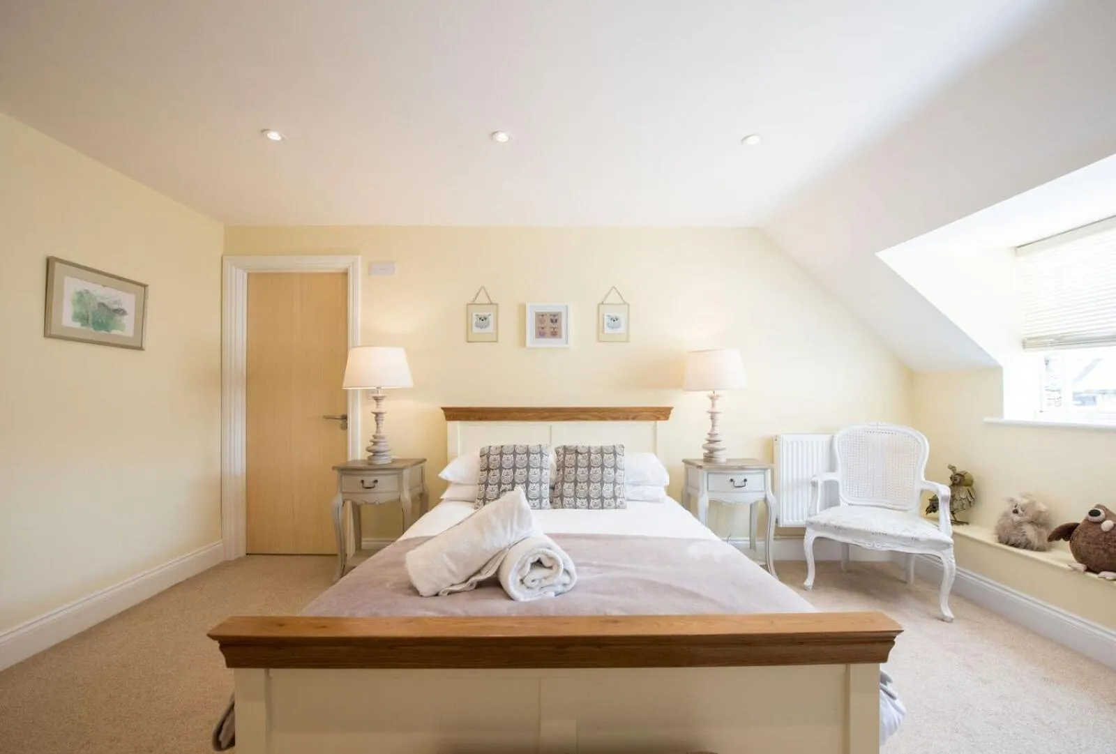 Bed in The Lodge at Broadway