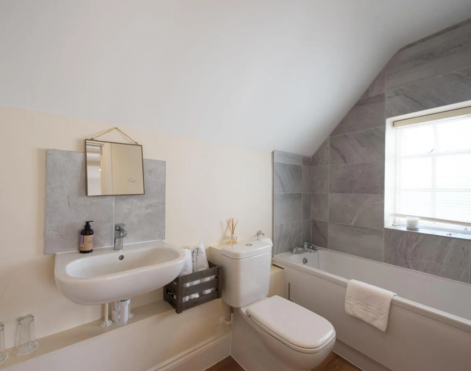 The Lodge at Broadway