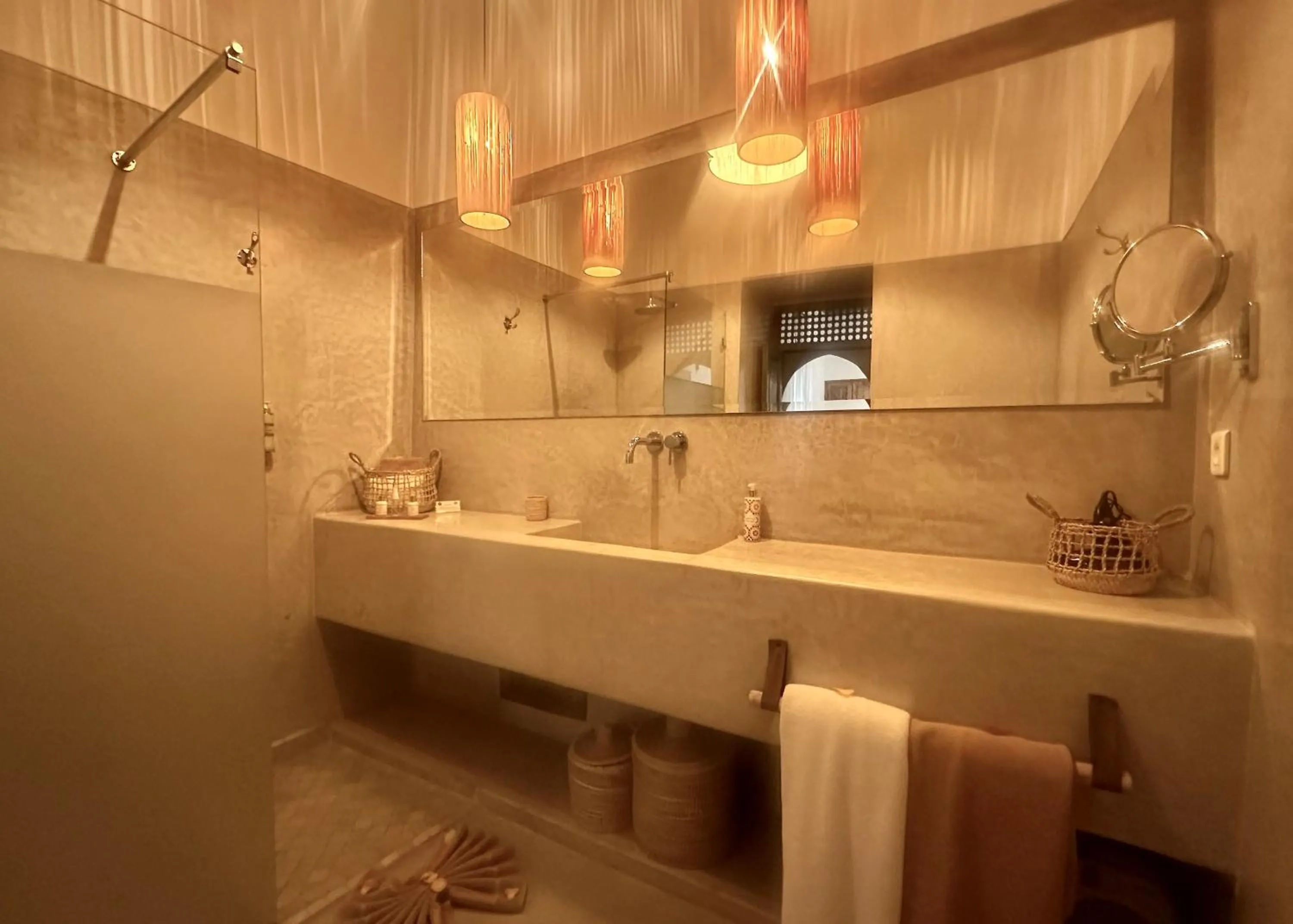 Bathroom in Riad Jardin Des Sens & Spa