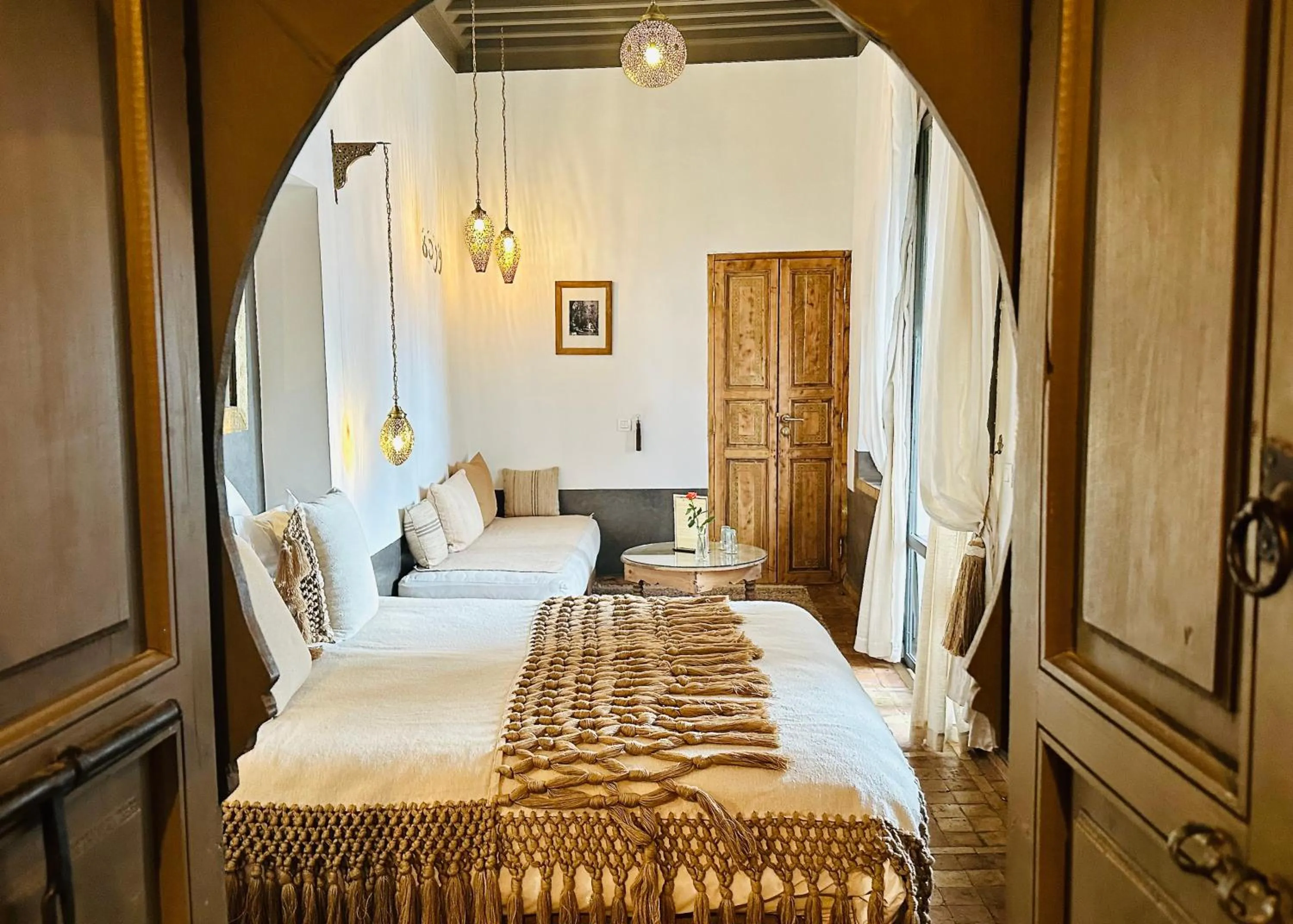Photo of the whole room, Bed in Riad Jardin Des Sens & Spa