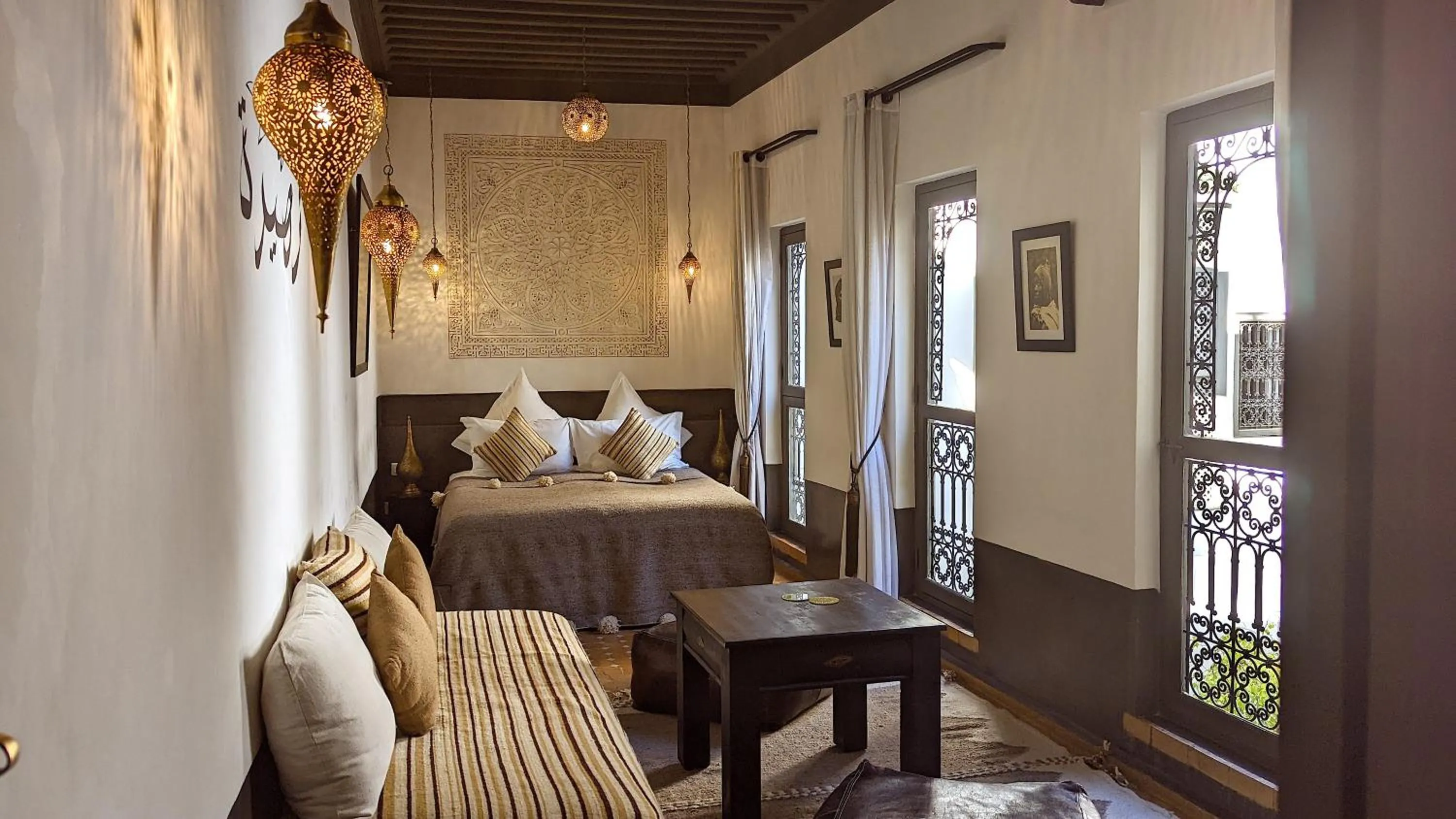 Photo of the whole room, Bed in Riad Jardin Des Sens & Spa