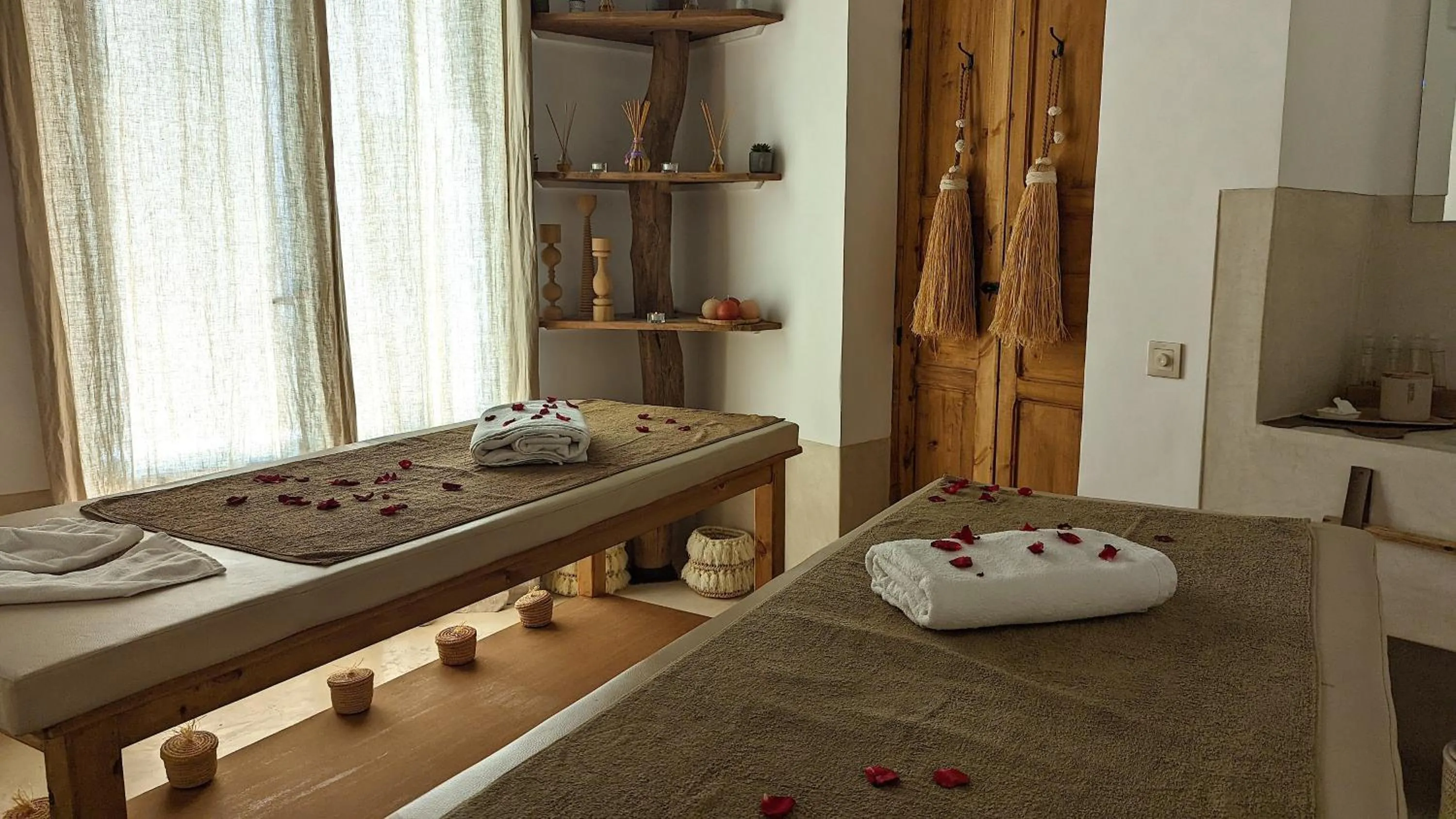 Massage in Riad Jardin Des Sens & Spa