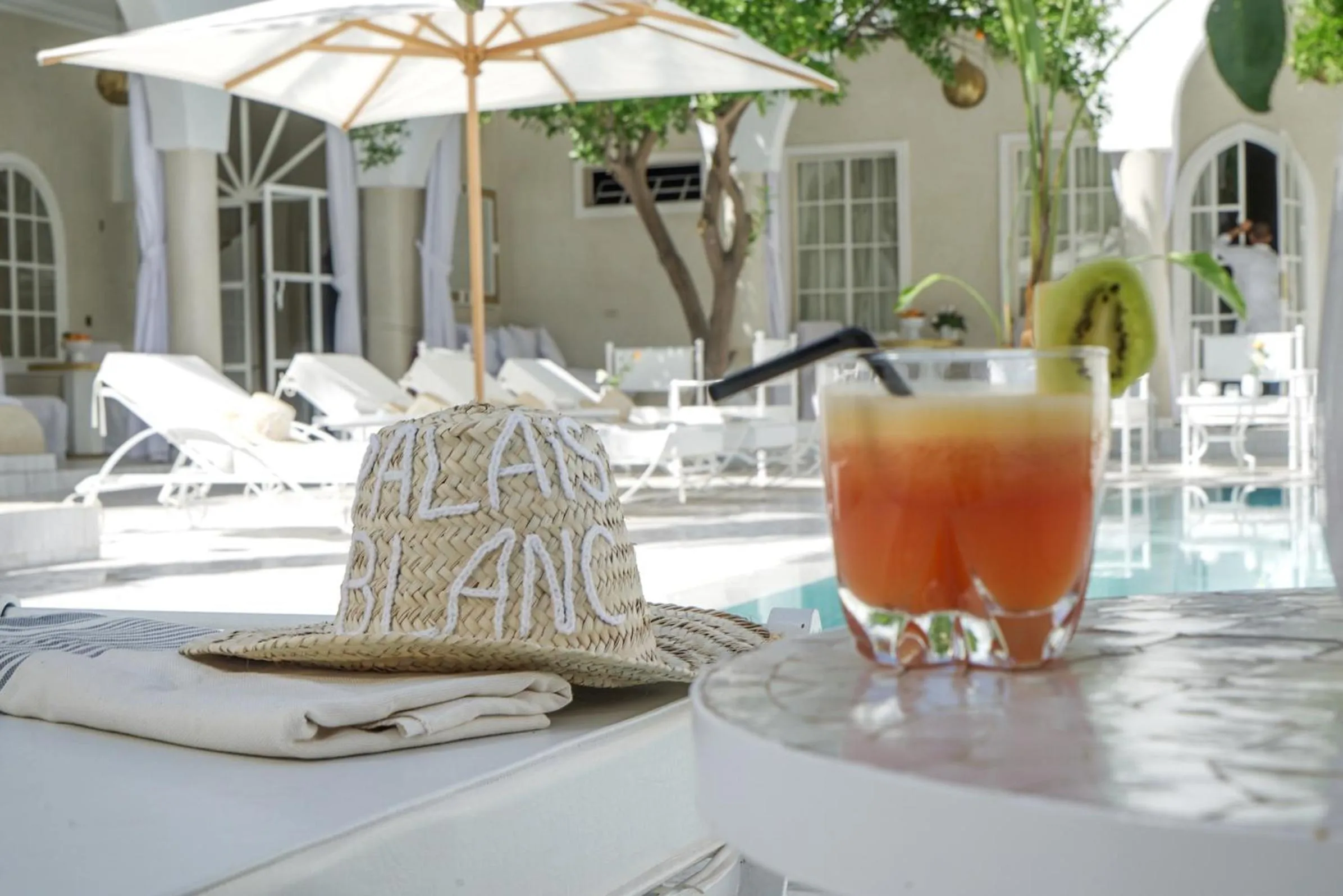 Patio in Riad Palais Blanc & Spa