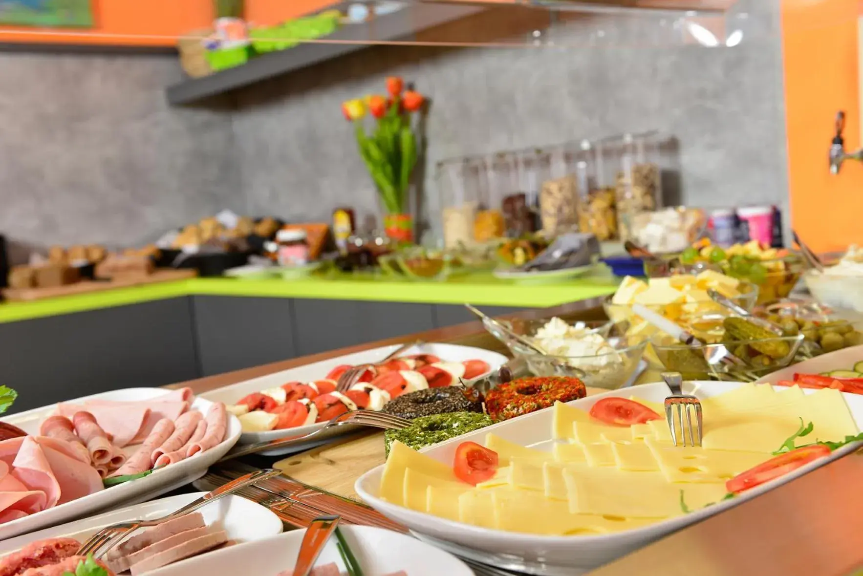 Food and drinks in SleepySleepy Hotel Gießen Food and drinks in SleepySleepy Hotel Gießen