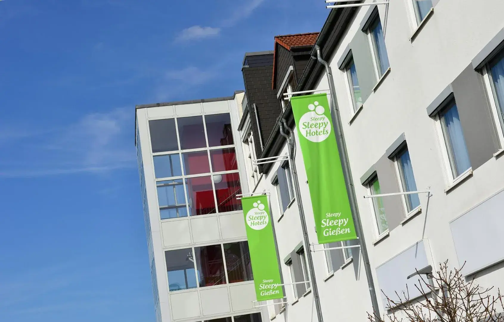 Property building in SleepySleepy Hotel Gießen Property building in SleepySleepy Hotel Gießen