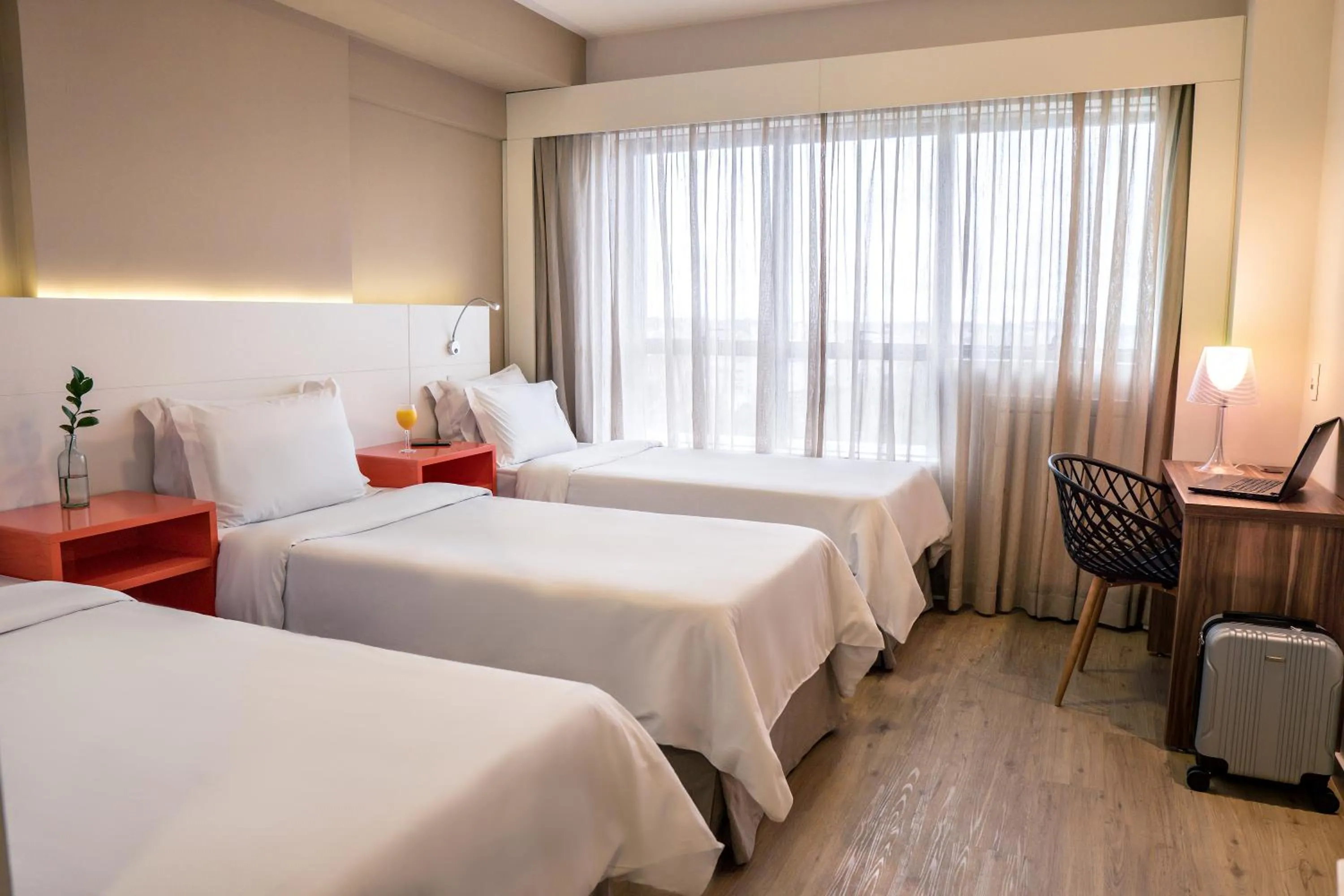 TV and multimedia, Bed in Intercity Curitiba Centro Cívico