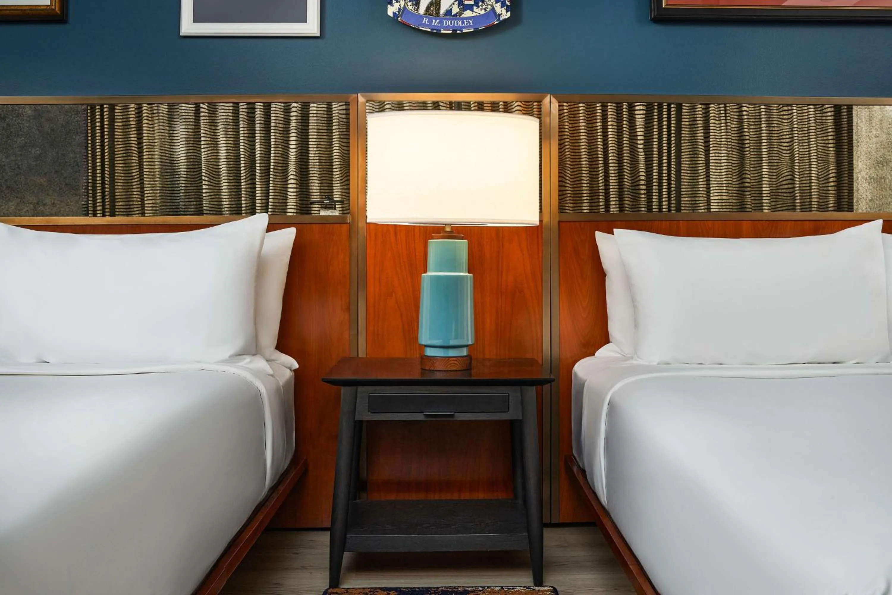 Bed in The Bankers Alley Hotel Nashville, Tapestry Collection by Hilton