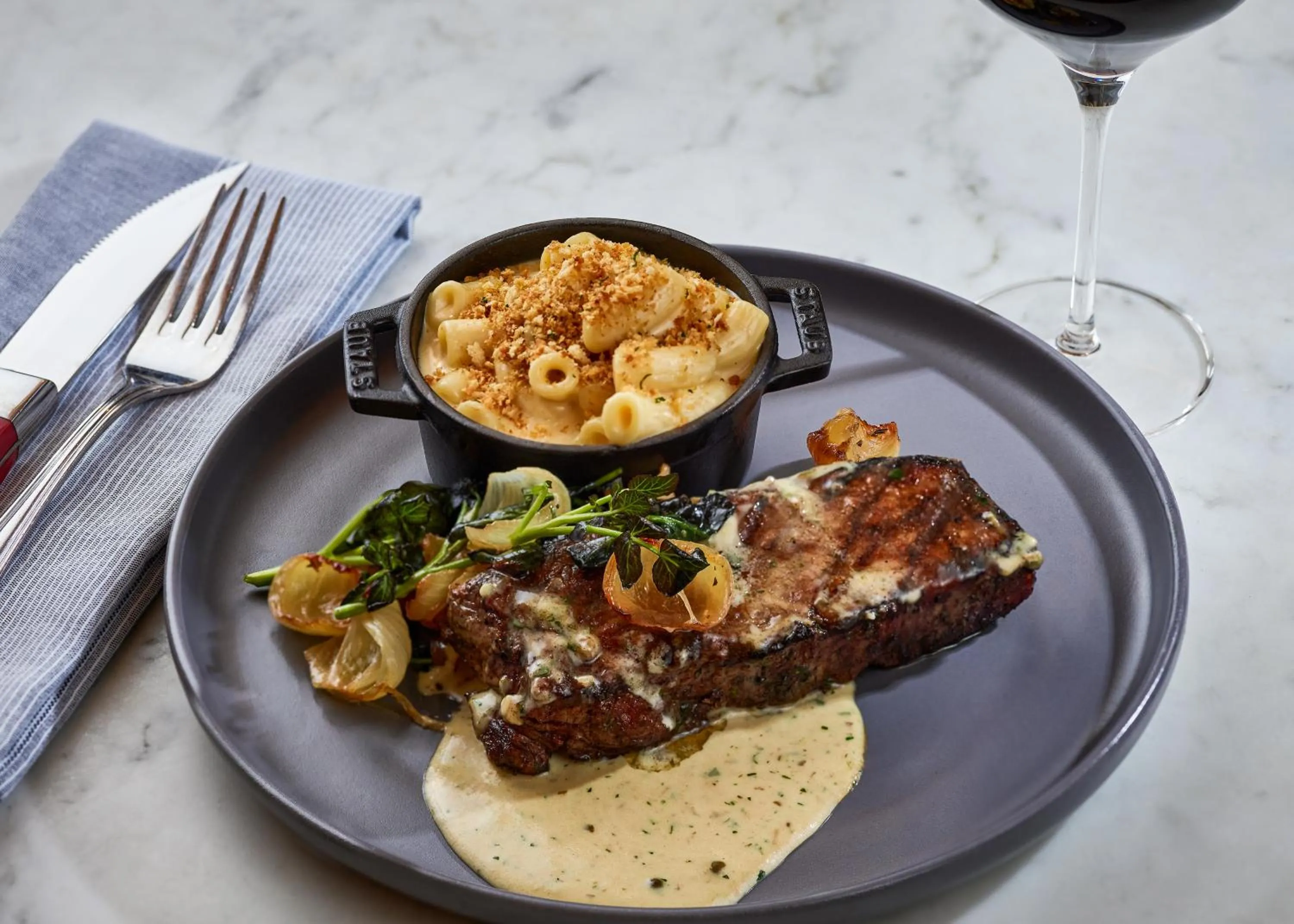 Restaurant/places to eat in The Bankers Alley Hotel Nashville, Tapestry Collection by Hilton