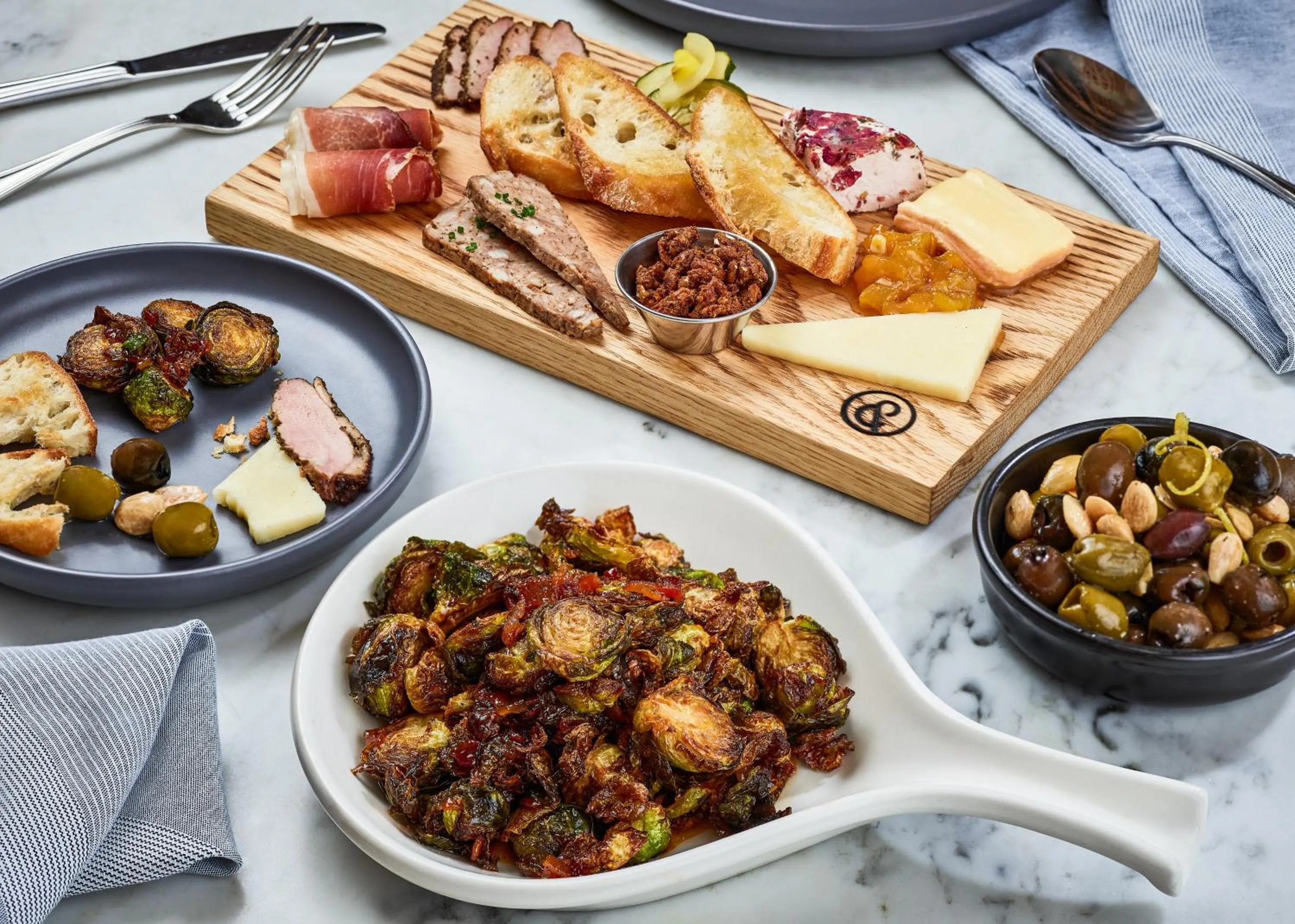 Restaurant/places to eat in The Bankers Alley Hotel Nashville, Tapestry Collection by Hilton