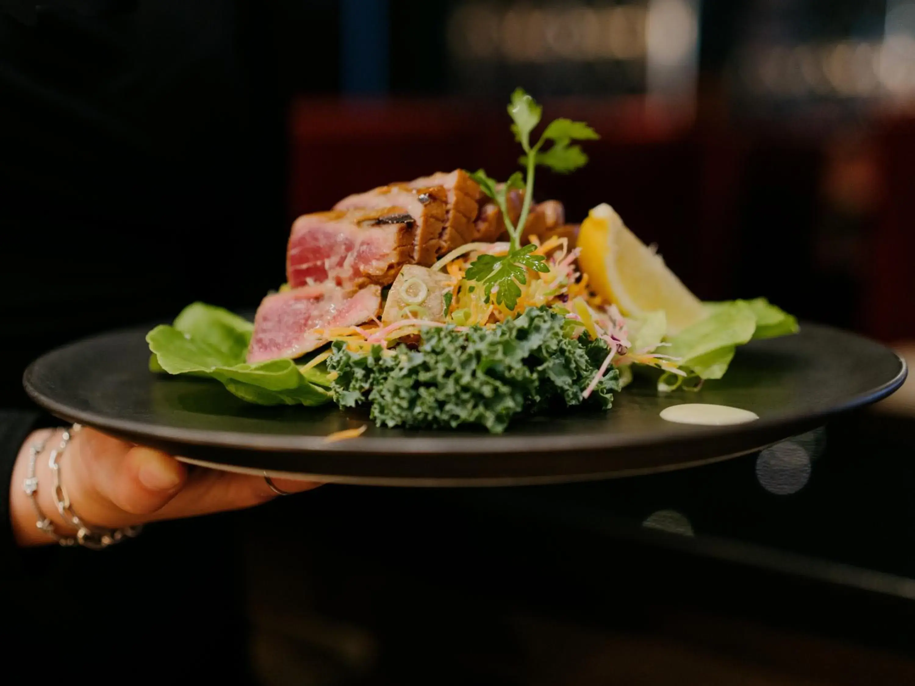 Restaurant/places to eat in OTL Gouverneur Sherbrooke Restaurant/places to eat in OTL Gouverneur Sherbrooke